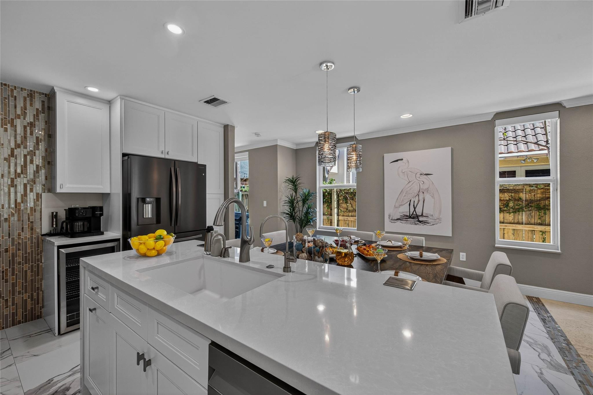 STRANAHANS SUB - Residential Lease