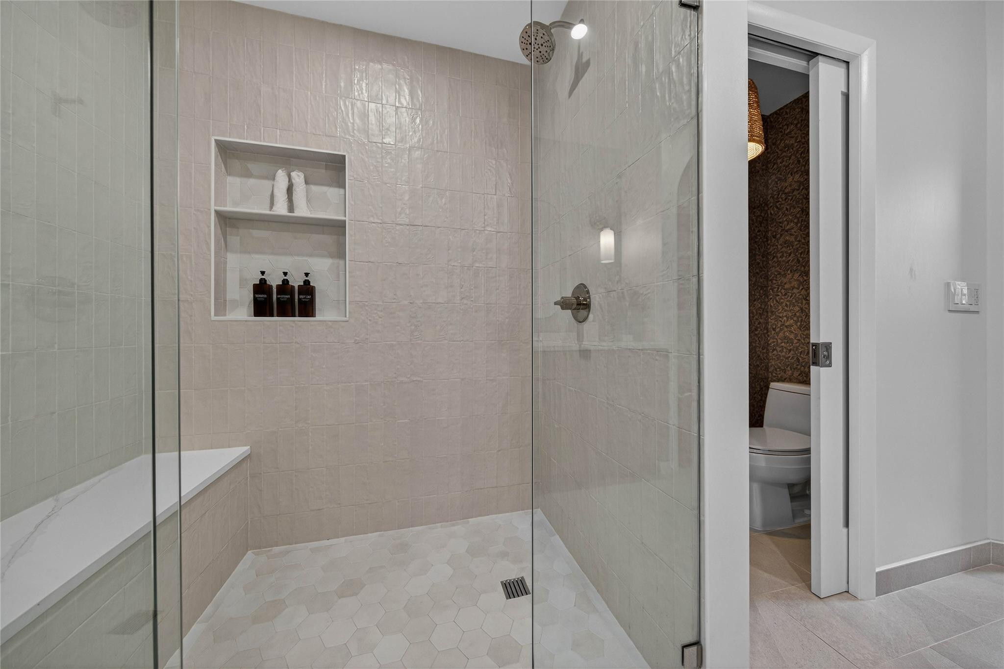 STRANAHANS SUB - Residential Lease