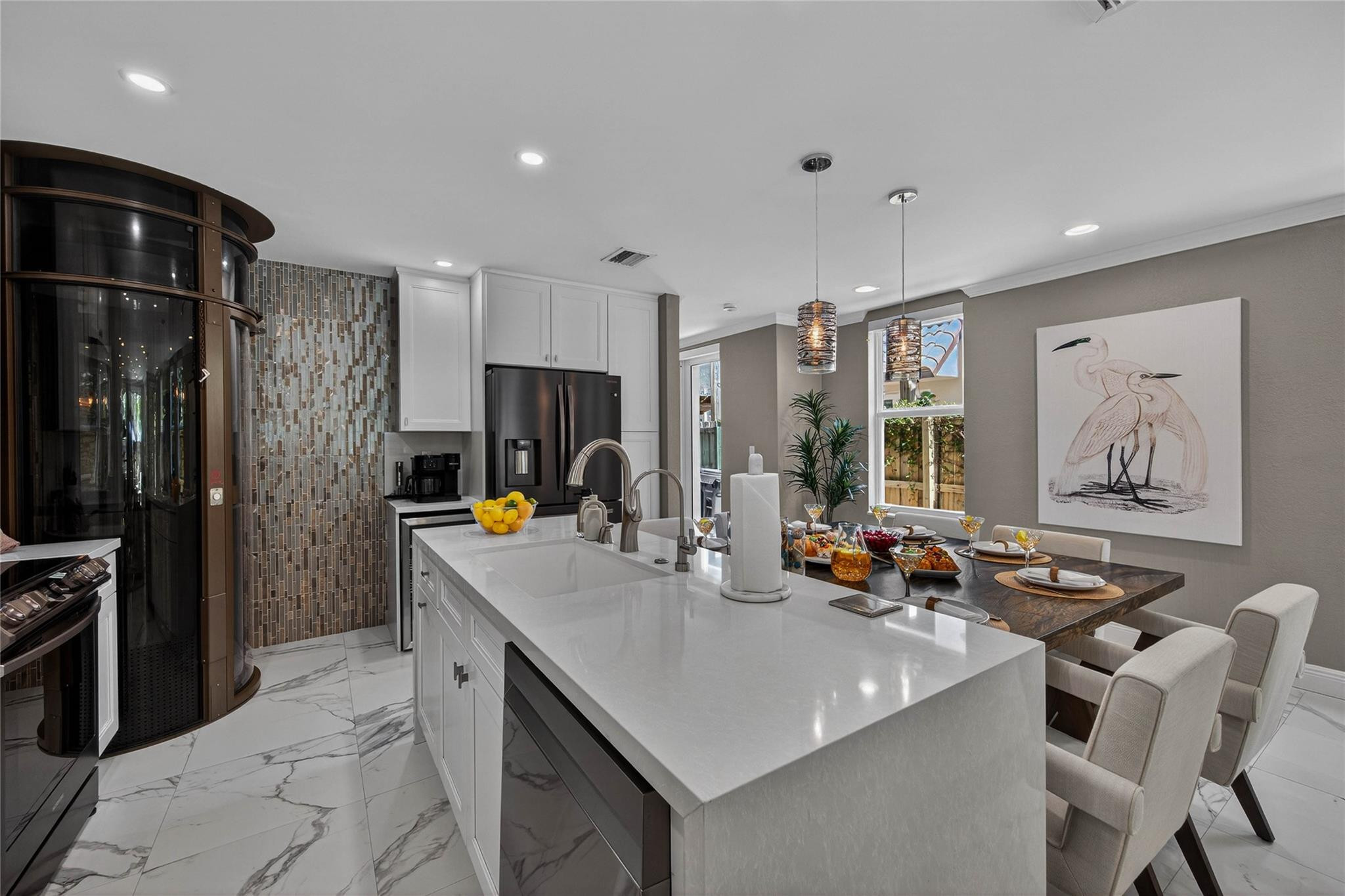 STRANAHANS SUB - Residential Lease