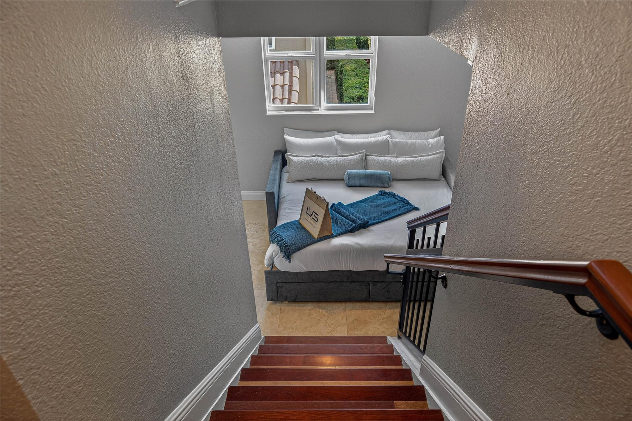 STRANAHANS SUB - Residential Lease