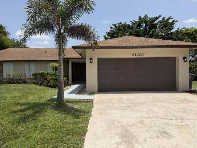 Photo of 21287 PURPLE SAGE Lane, Boca Raton, FL 33428 (MLS # B26057886)