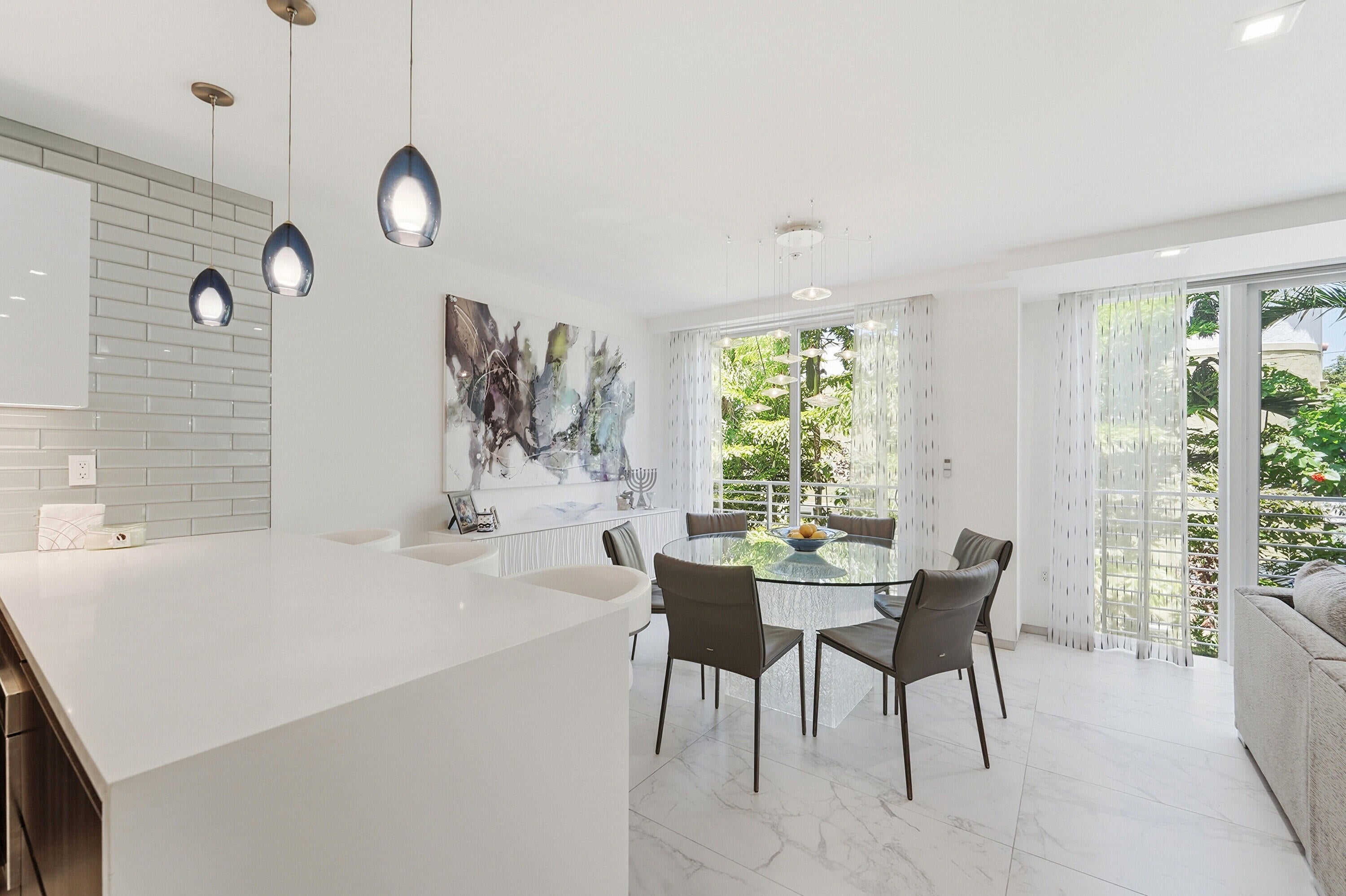 700 NE 14th Avenue 312