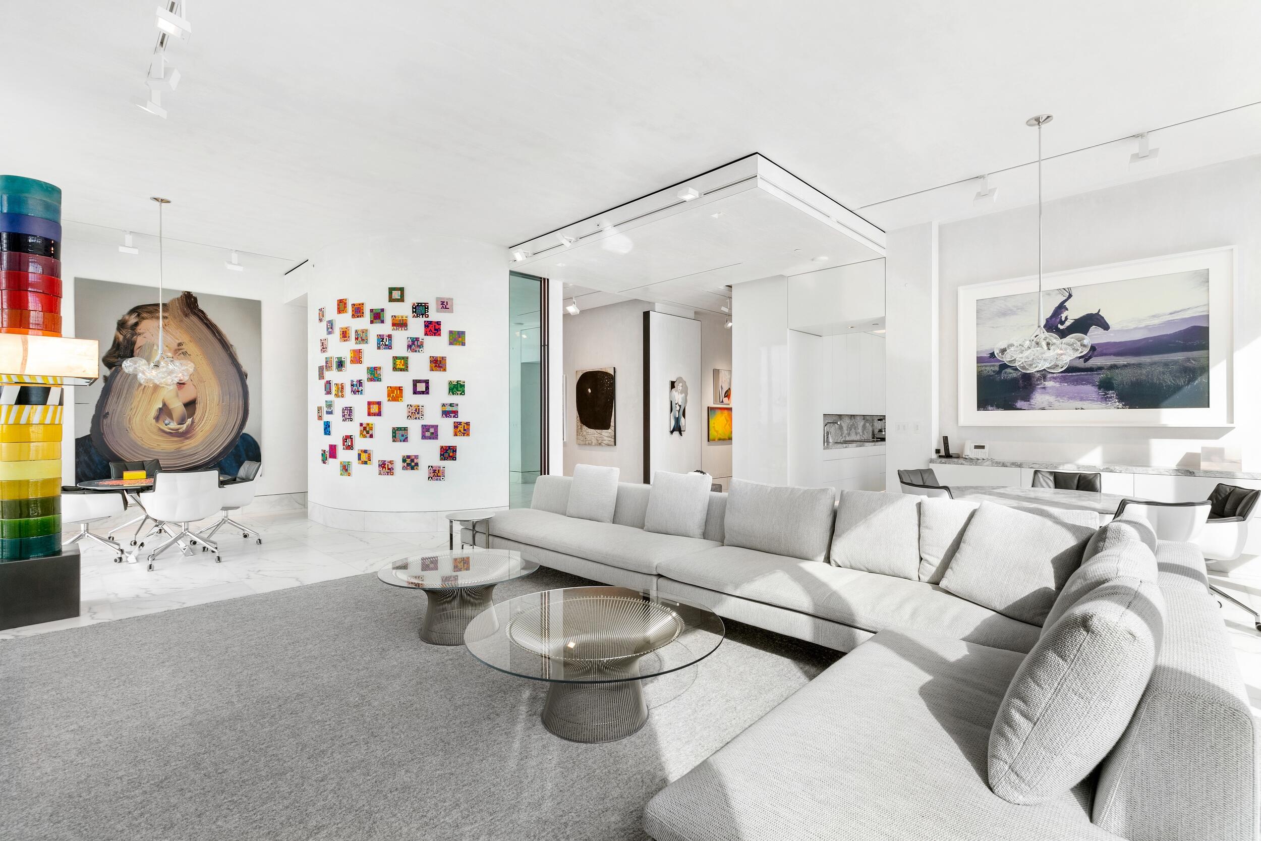 BRISTOL CONDO - Residential