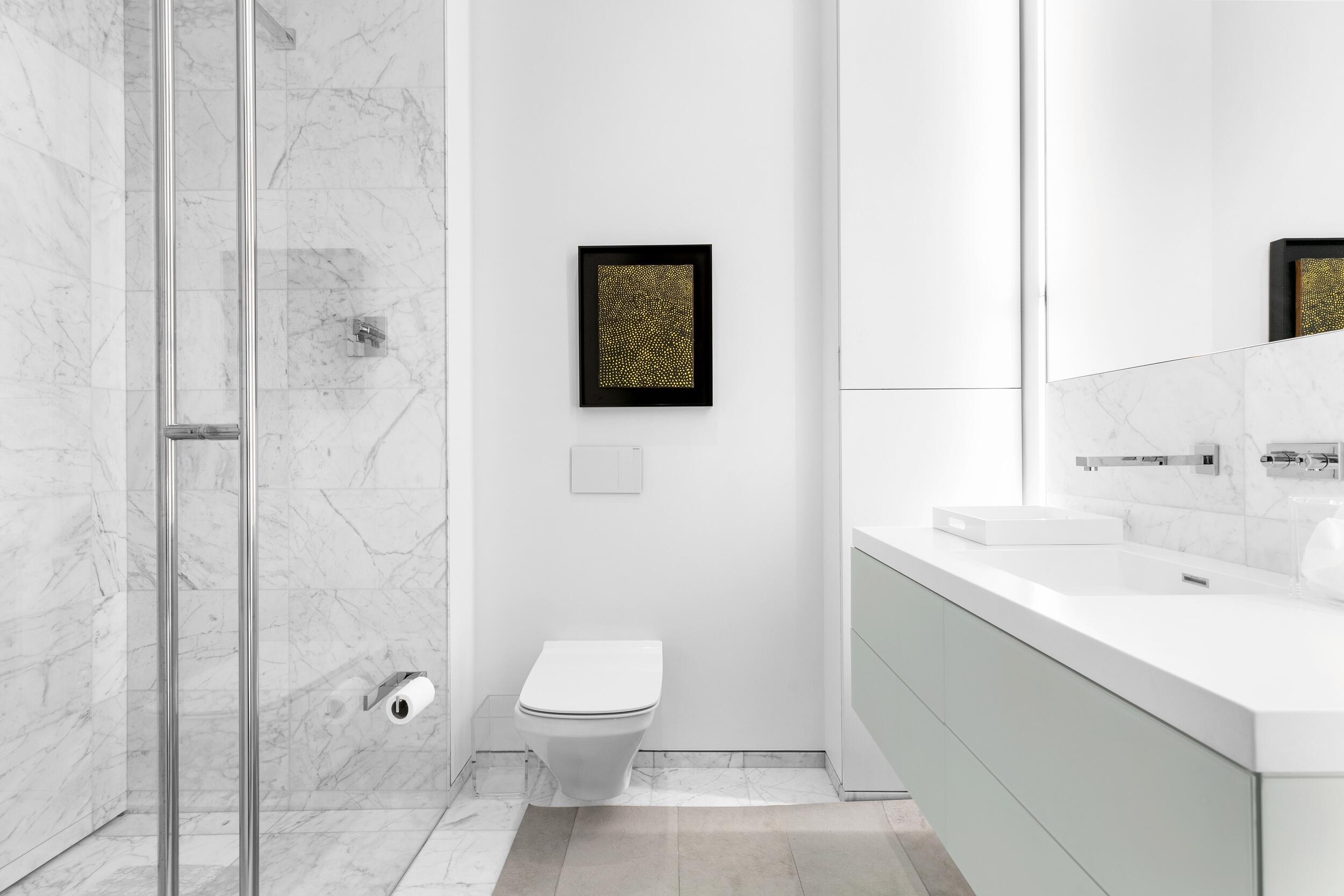 BRISTOL CONDO - Residential