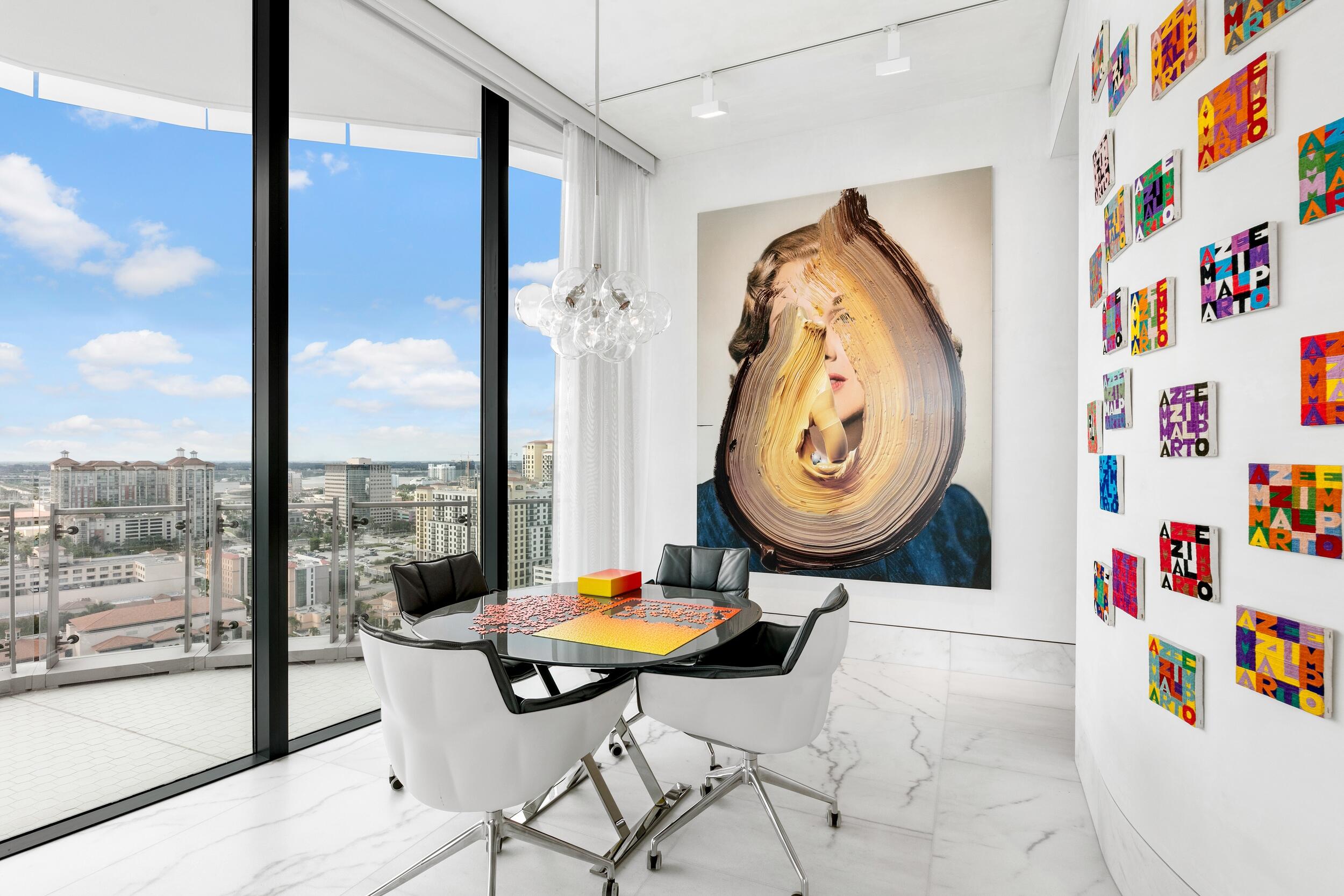 BRISTOL CONDO - Residential