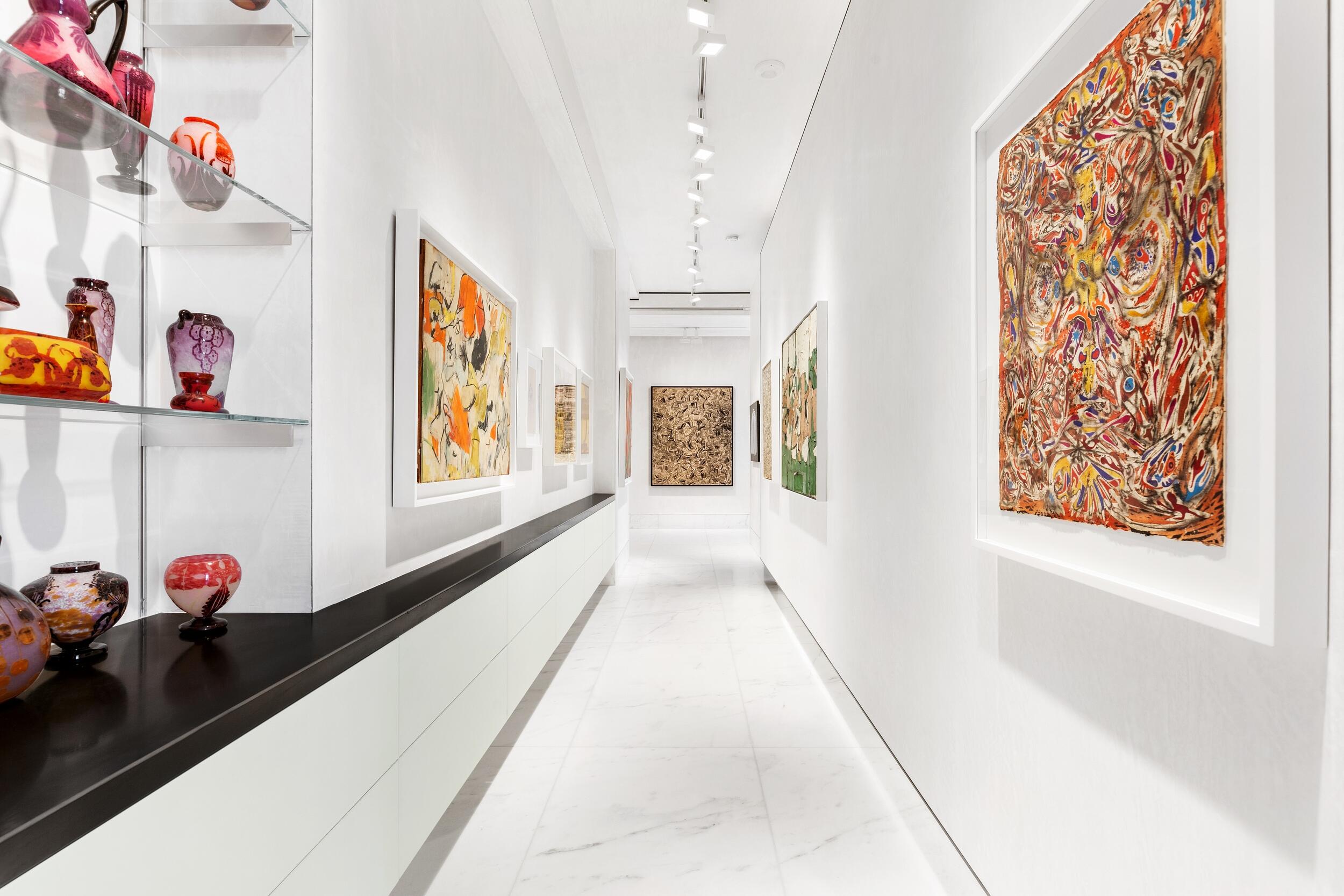 BRISTOL CONDO - Residential