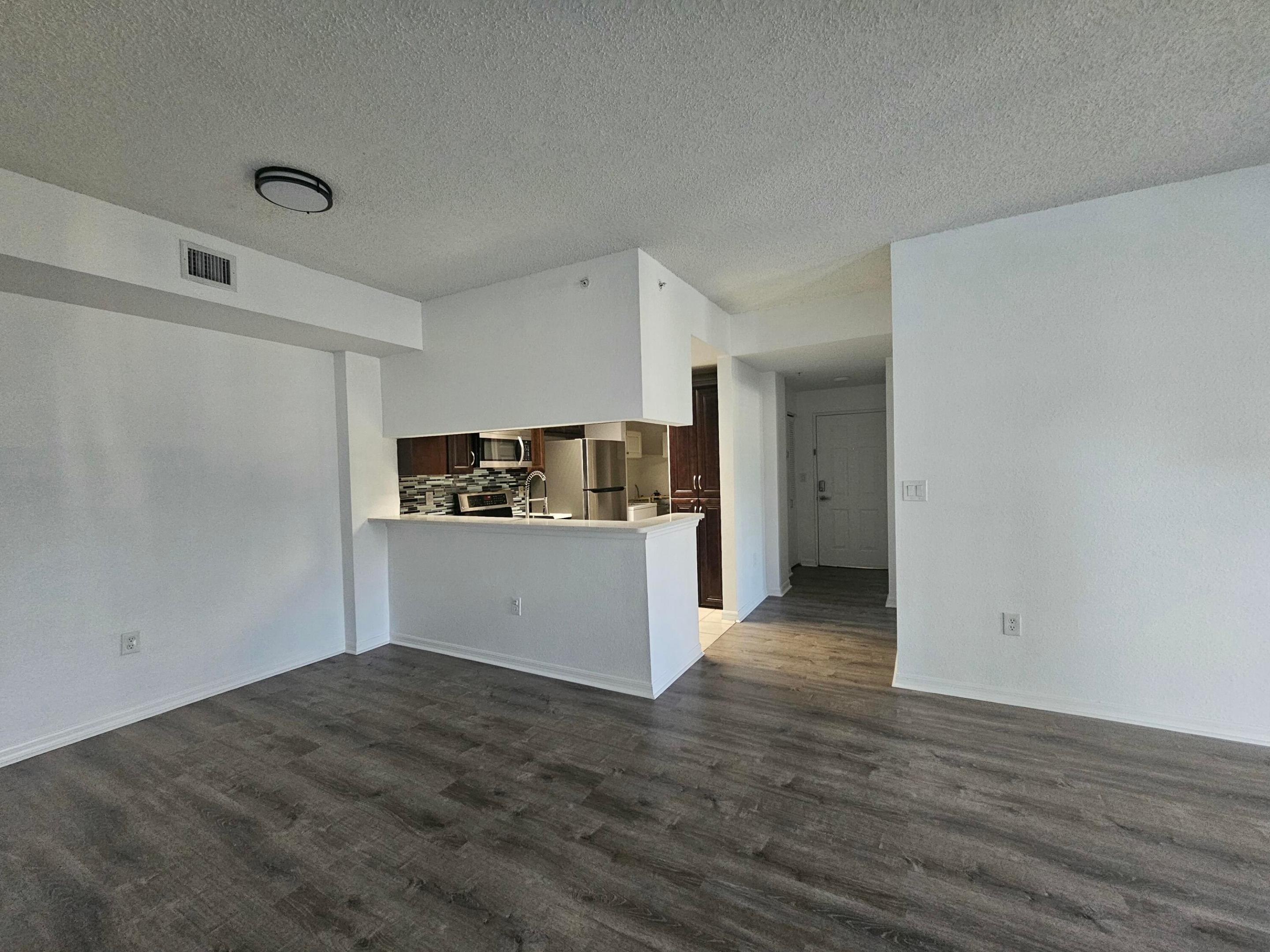 SAN MATERA THE GARDENS CONDO - Residential Lease