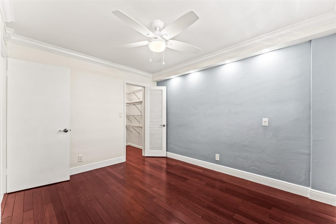 LIGHTHOUSE POINT PLAZA CO - Residential