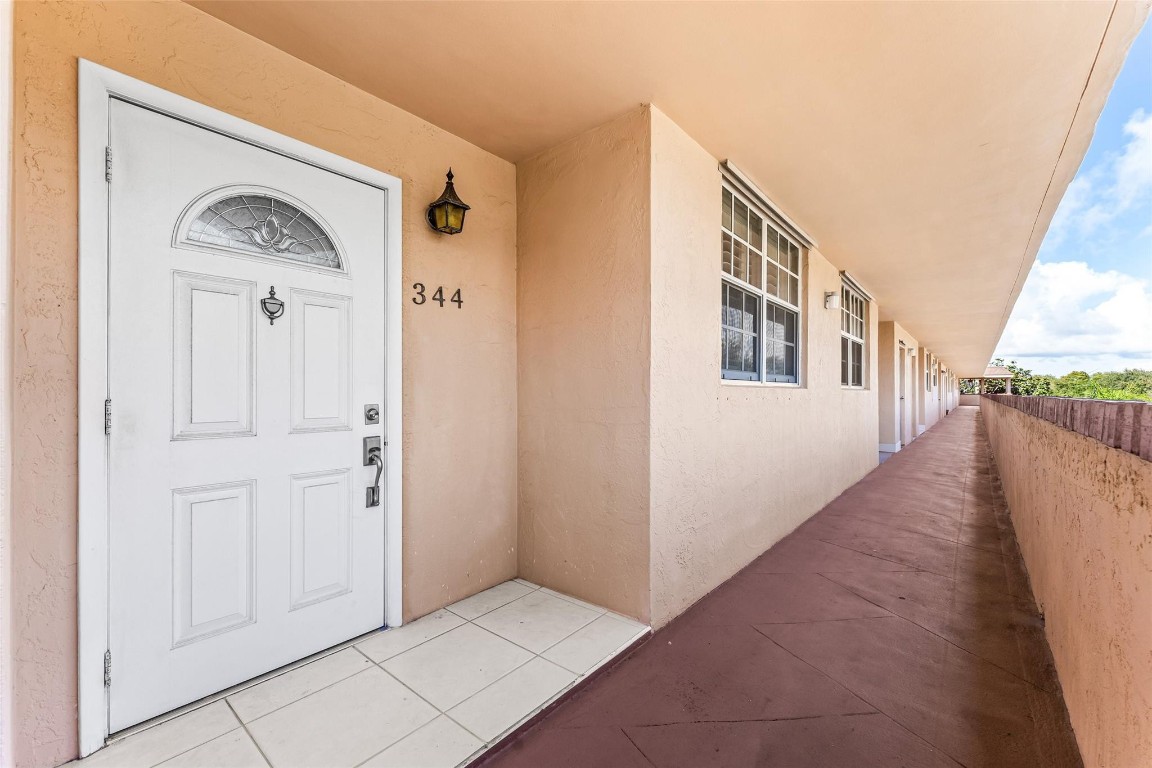 LIGHTHOUSE POINT PLAZA CO - Residential