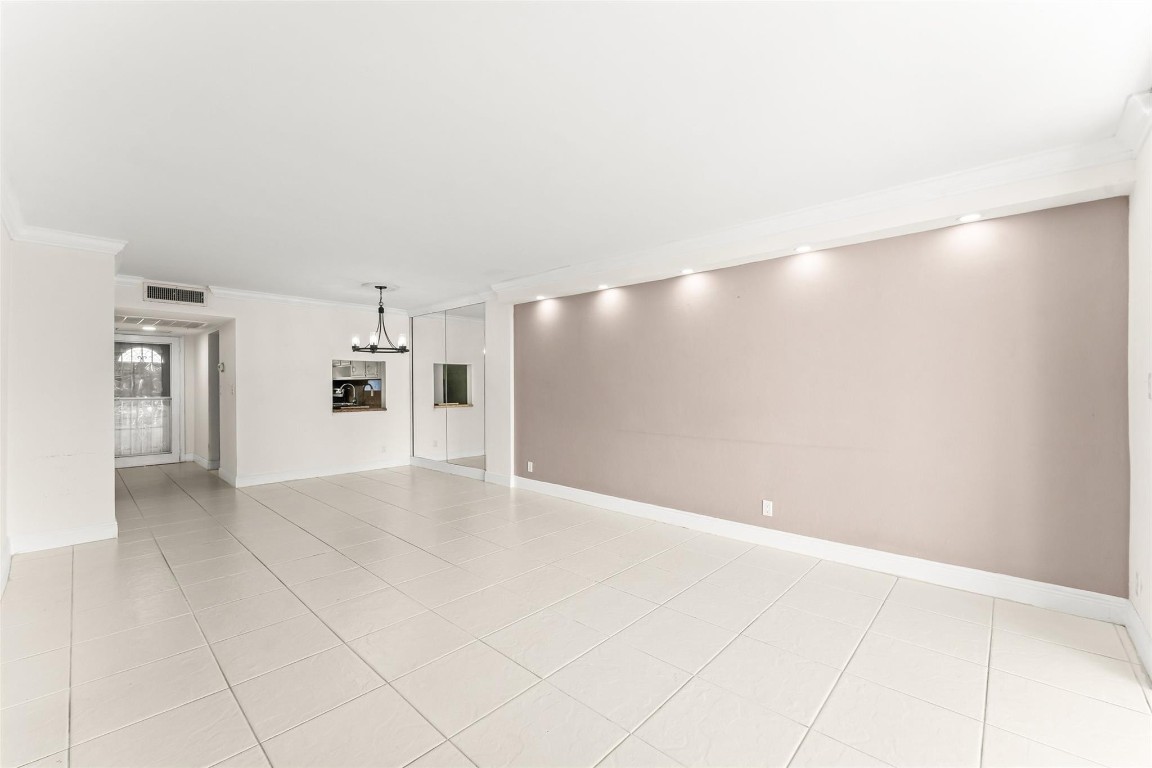 LIGHTHOUSE POINT PLAZA CO - Residential