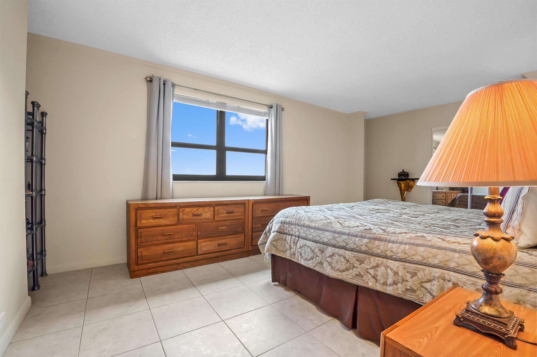 OLD PORT COVE - Residential