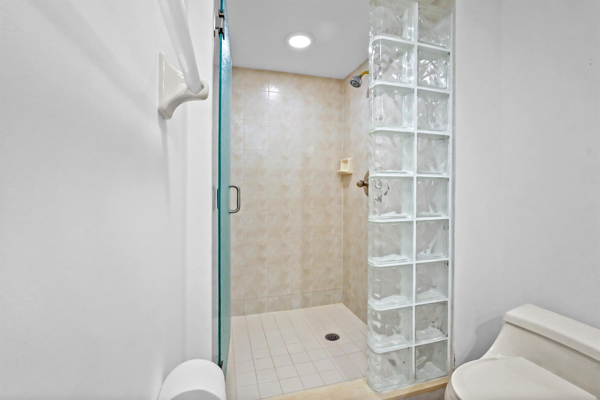 OLD PORT COVE - Residential