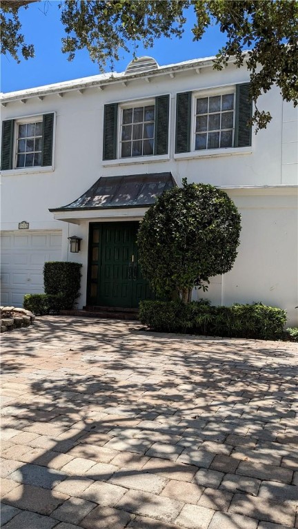 Country Club Townhouses - Residential