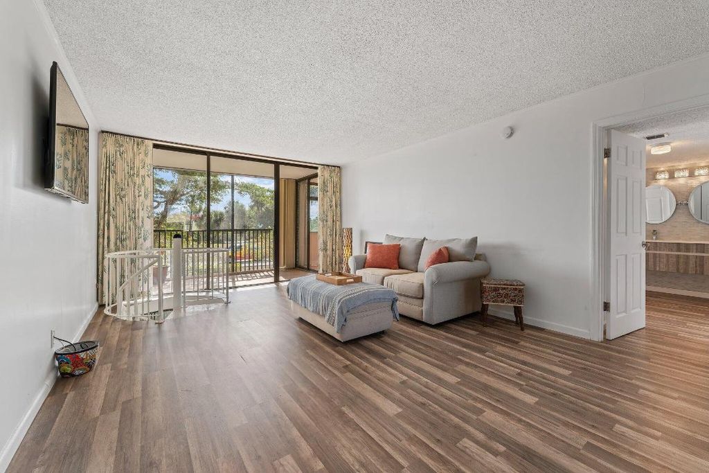 Photo of 1605 S Us Highway 1 #M1-104, Jupiter, FL 33477 (MLS # R10937700)