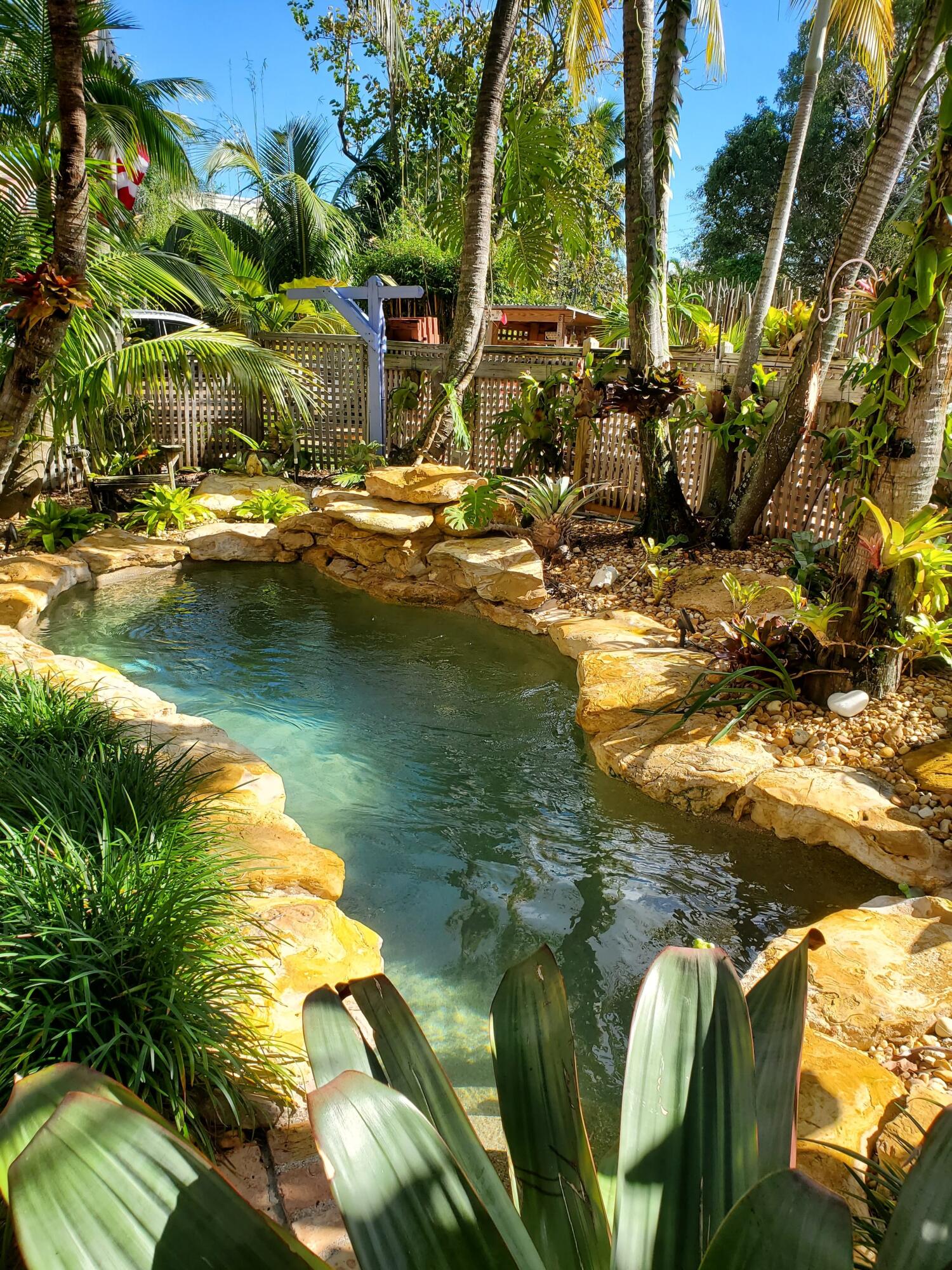 DELRAY TOWN OF - Residential Lease