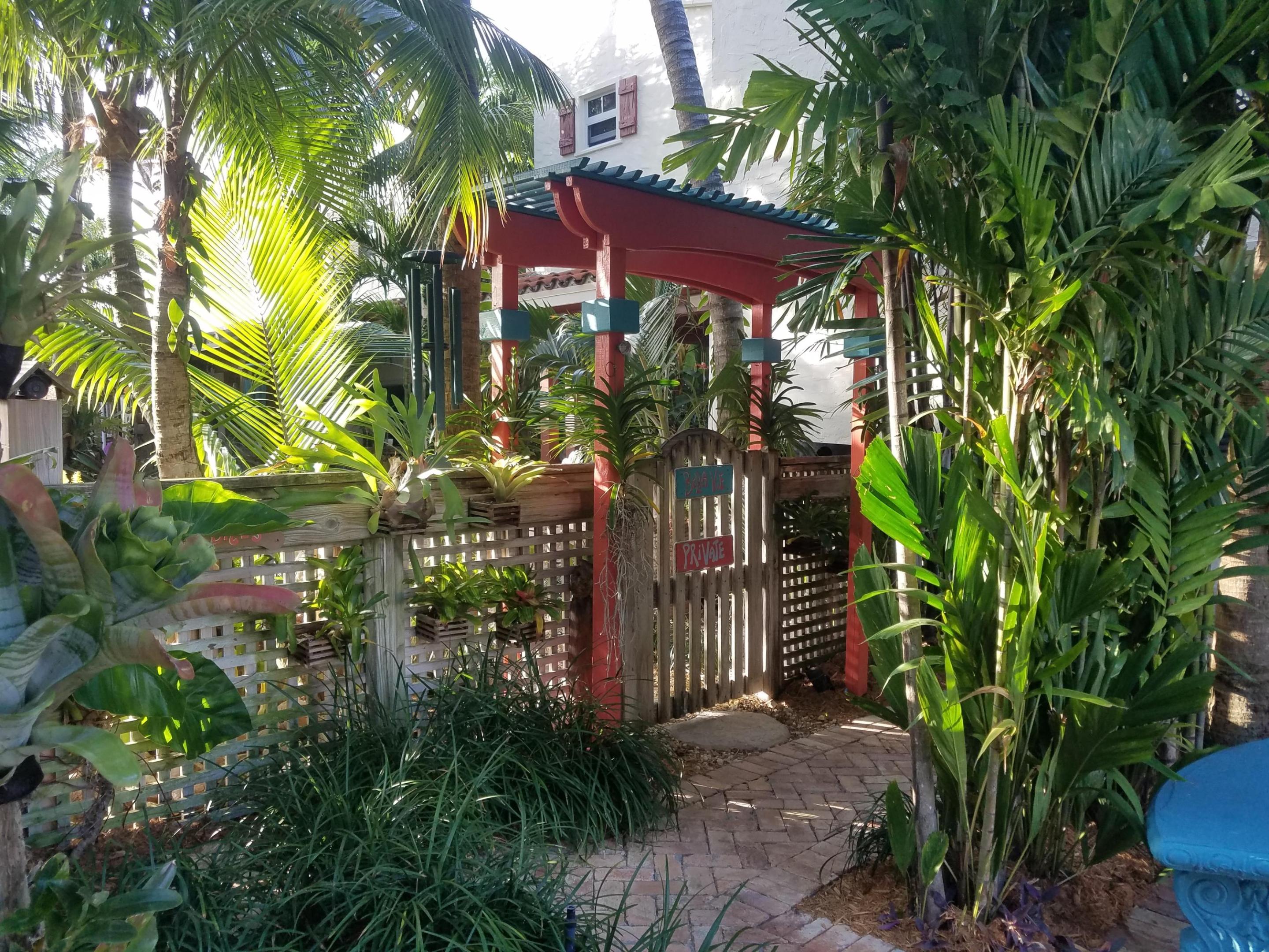 DELRAY TOWN OF - Residential Lease