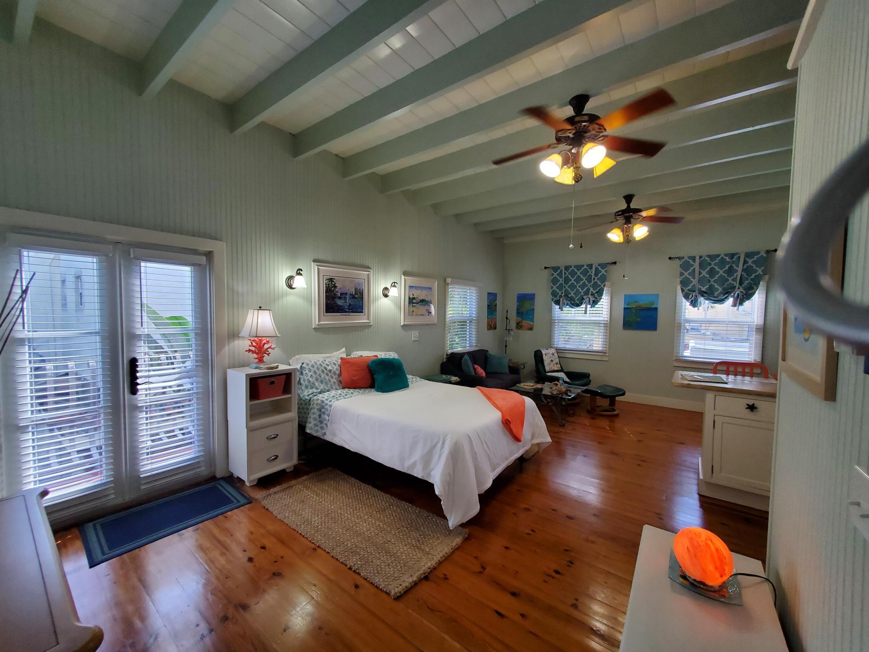 DELRAY TOWN OF - Residential Lease