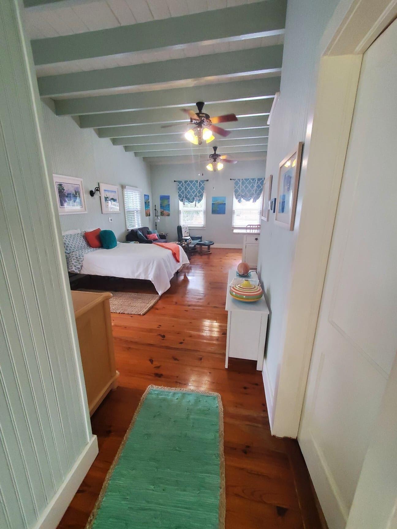 DELRAY TOWN OF - Residential Lease