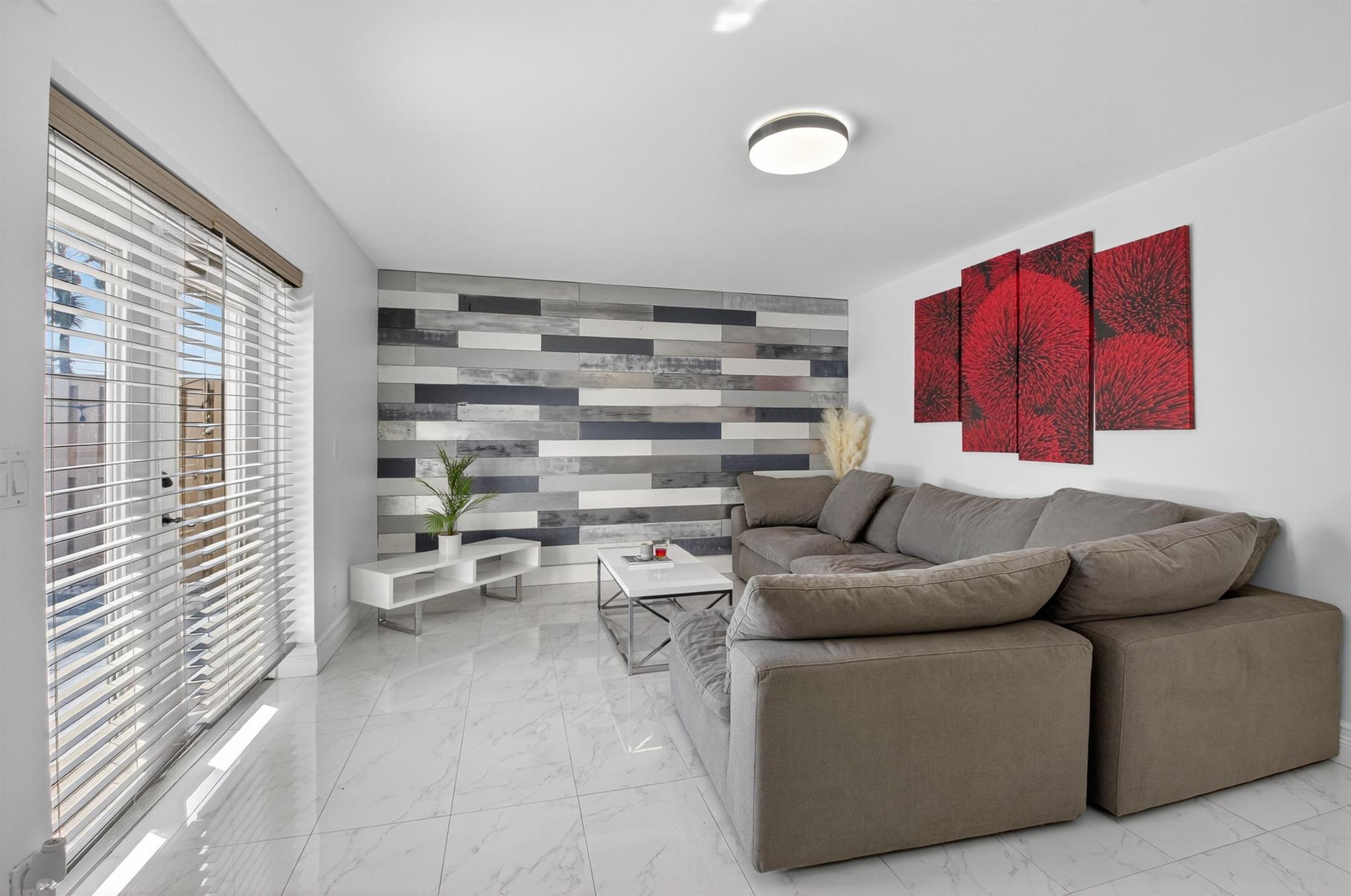 LE VILLAGE DE PROVENCE 2 - Residential Lease