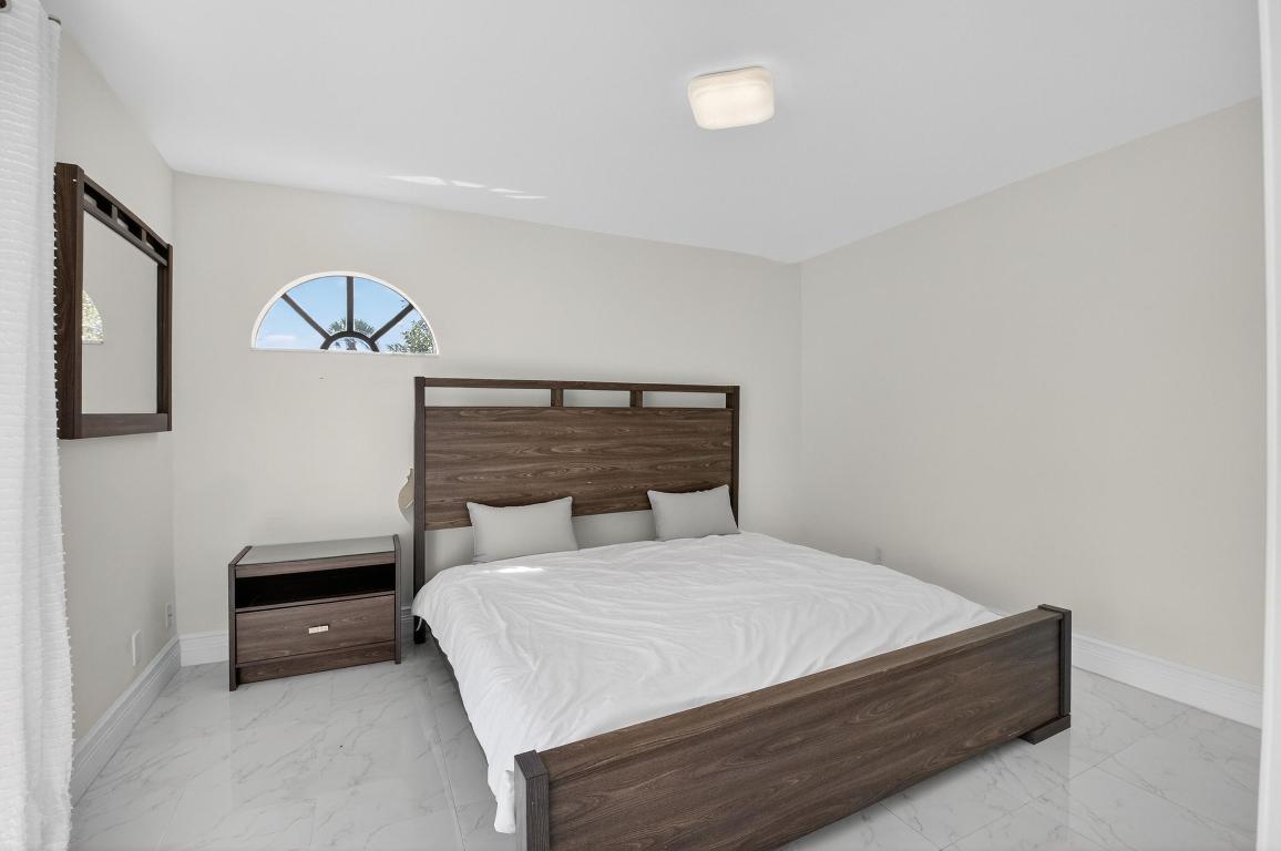 LE VILLAGE DE PROVENCE 2 - Residential Lease