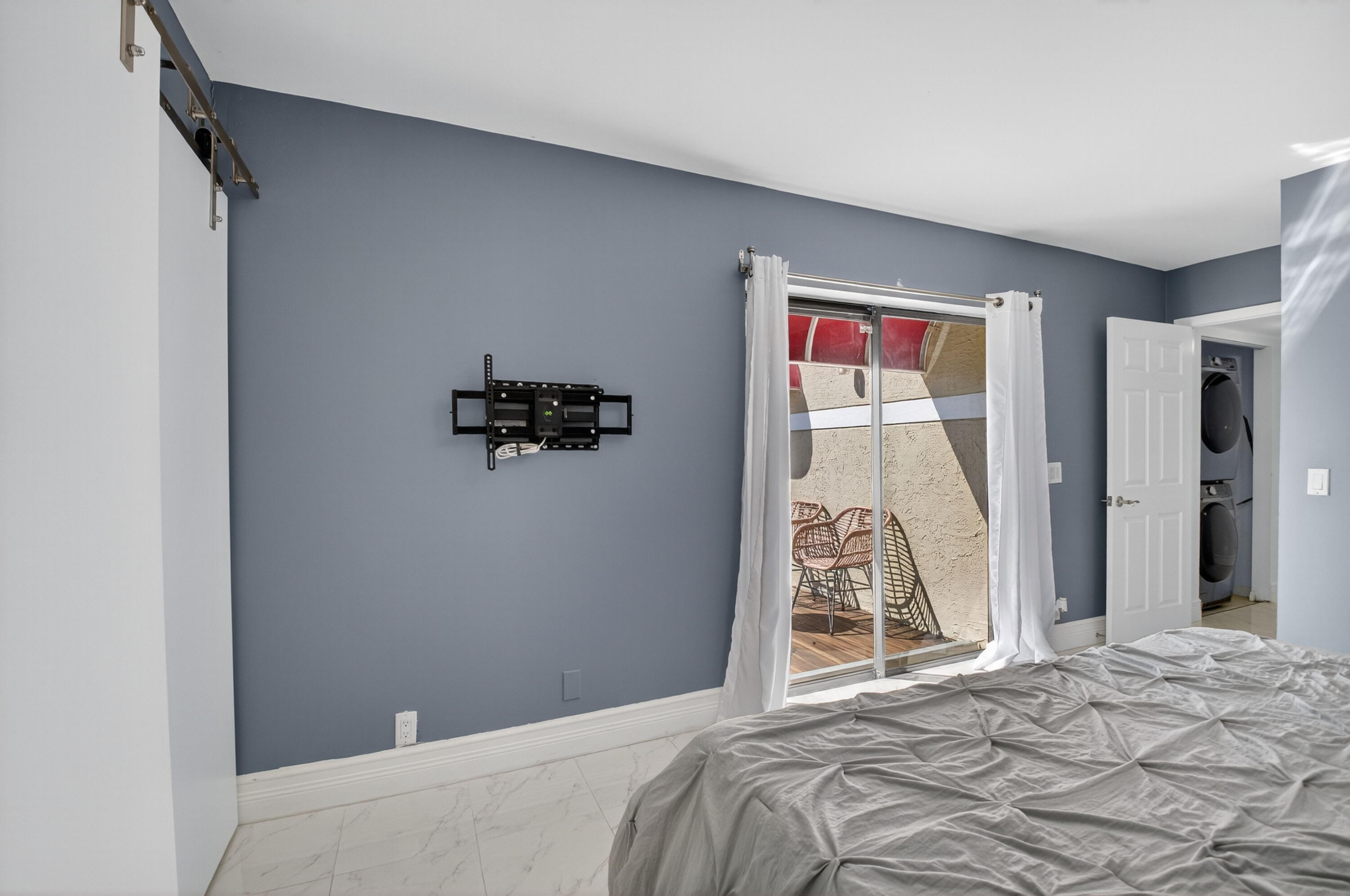 LE VILLAGE DE PROVENCE 2 - Residential Lease