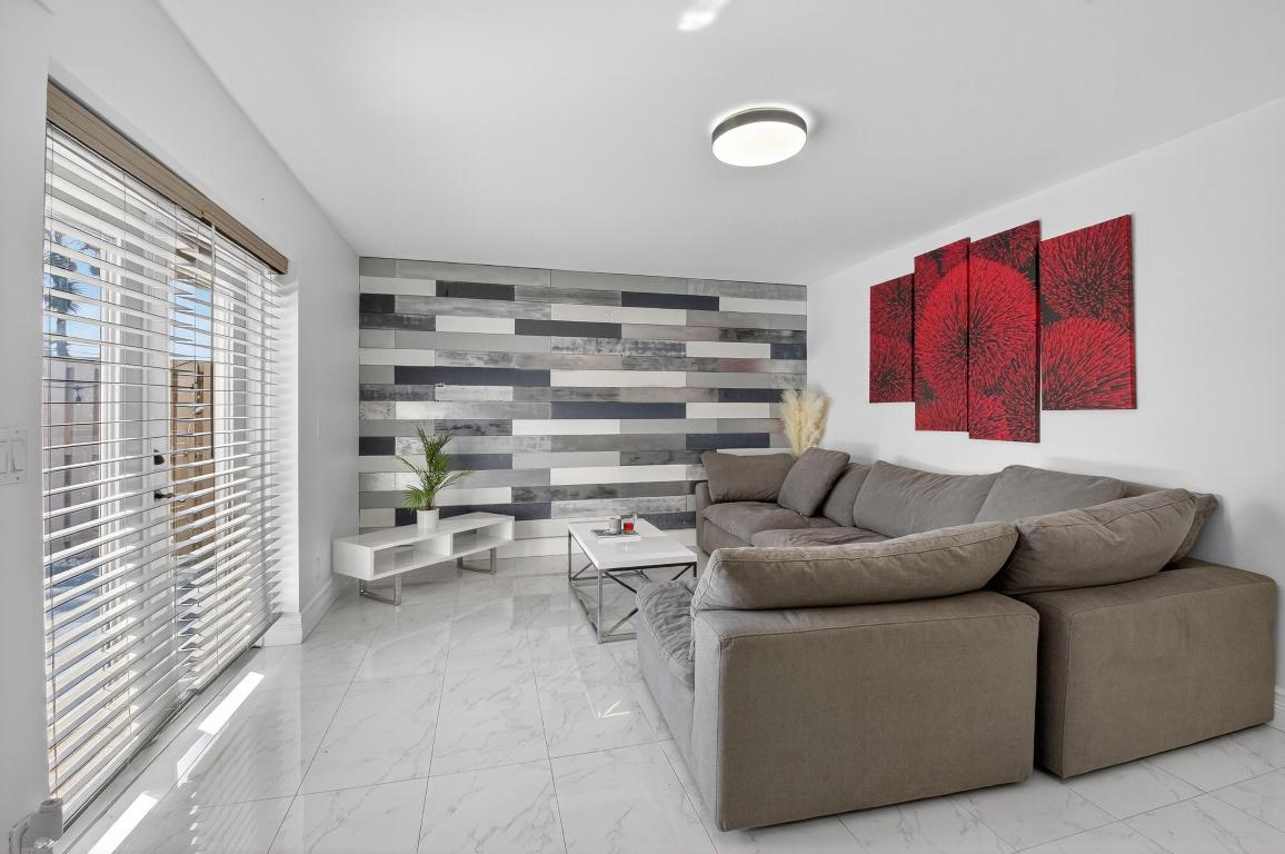 LE VILLAGE DE PROVENCE 2 - Residential Lease