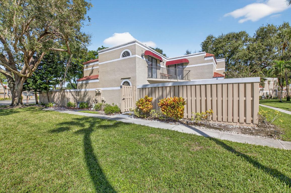 LE VILLAGE DE PROVENCE 2 - Residential Lease