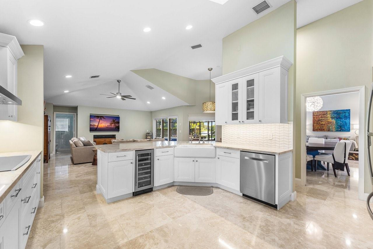 Sector 6 141-21 B - Residential