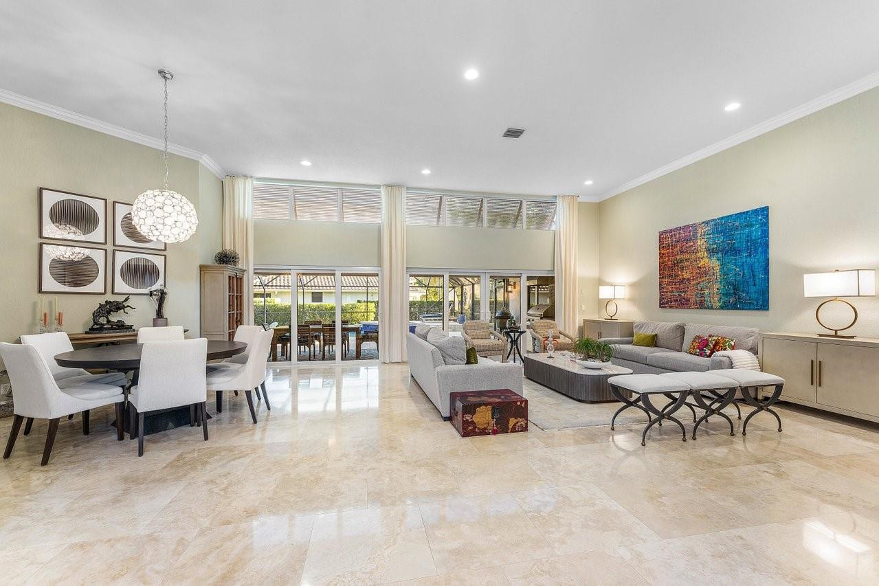 Sector 6 141-21 B - Residential