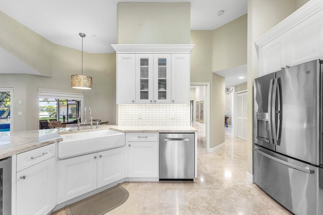 Sector 6 141-21 B - Residential