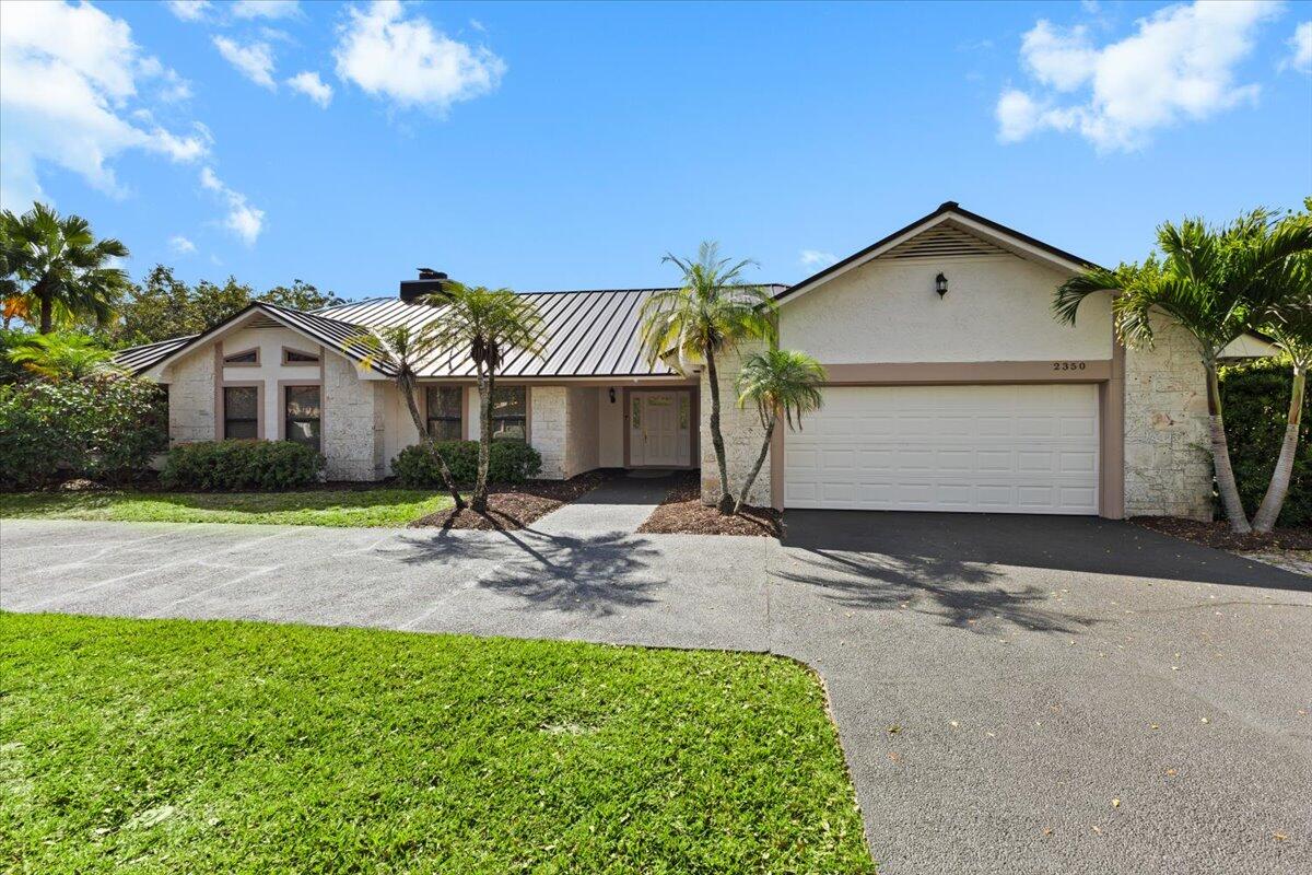 CORAL SPRINGS COUNTRY CLUB - Residential