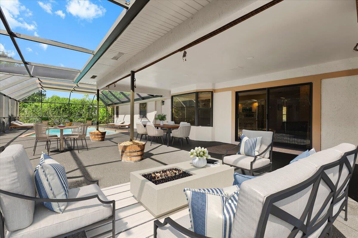 CORAL SPRINGS COUNTRY CLUB - Residential