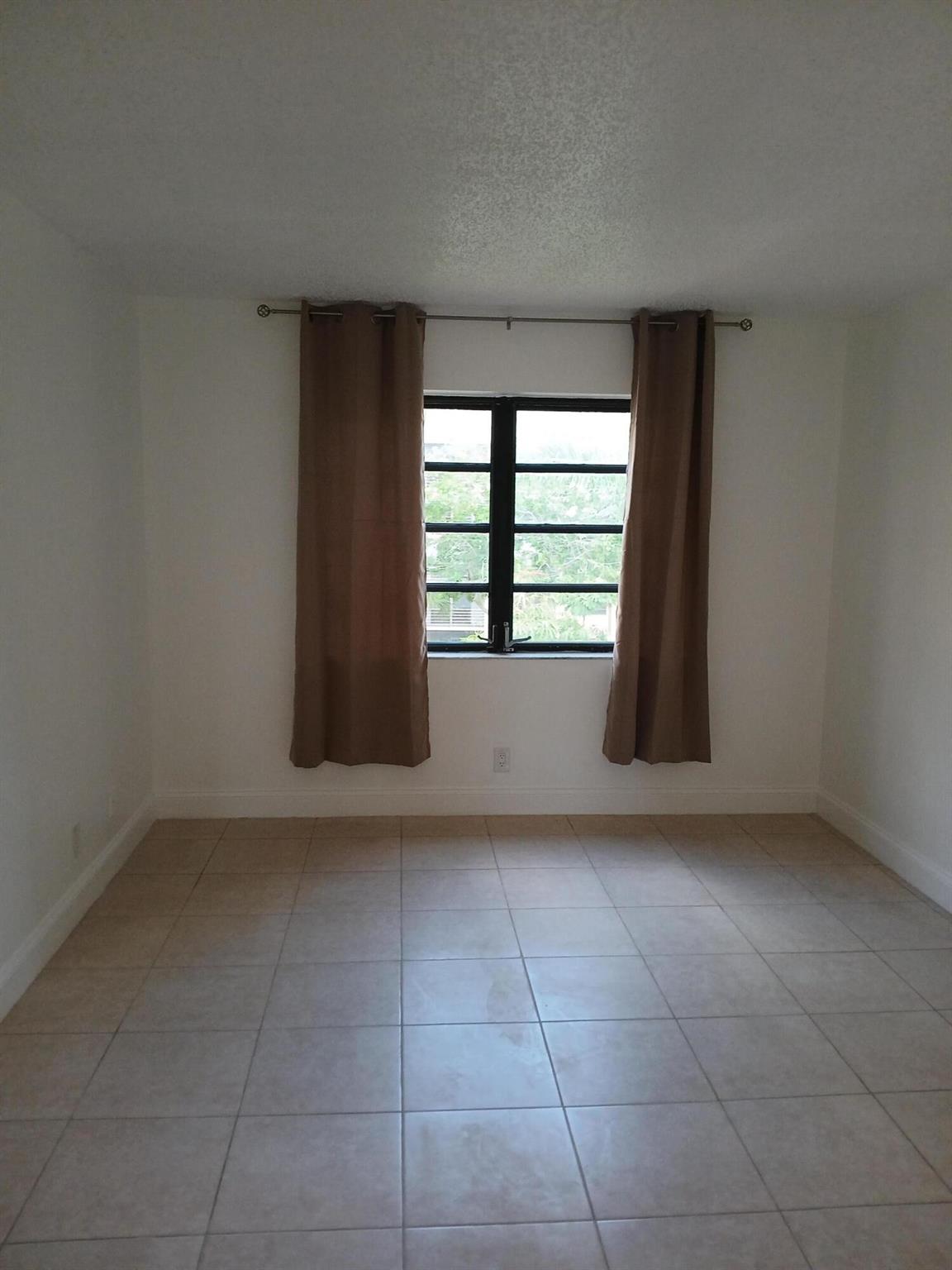 SUNRISE OF PALM BEACH CON - Residential Lease