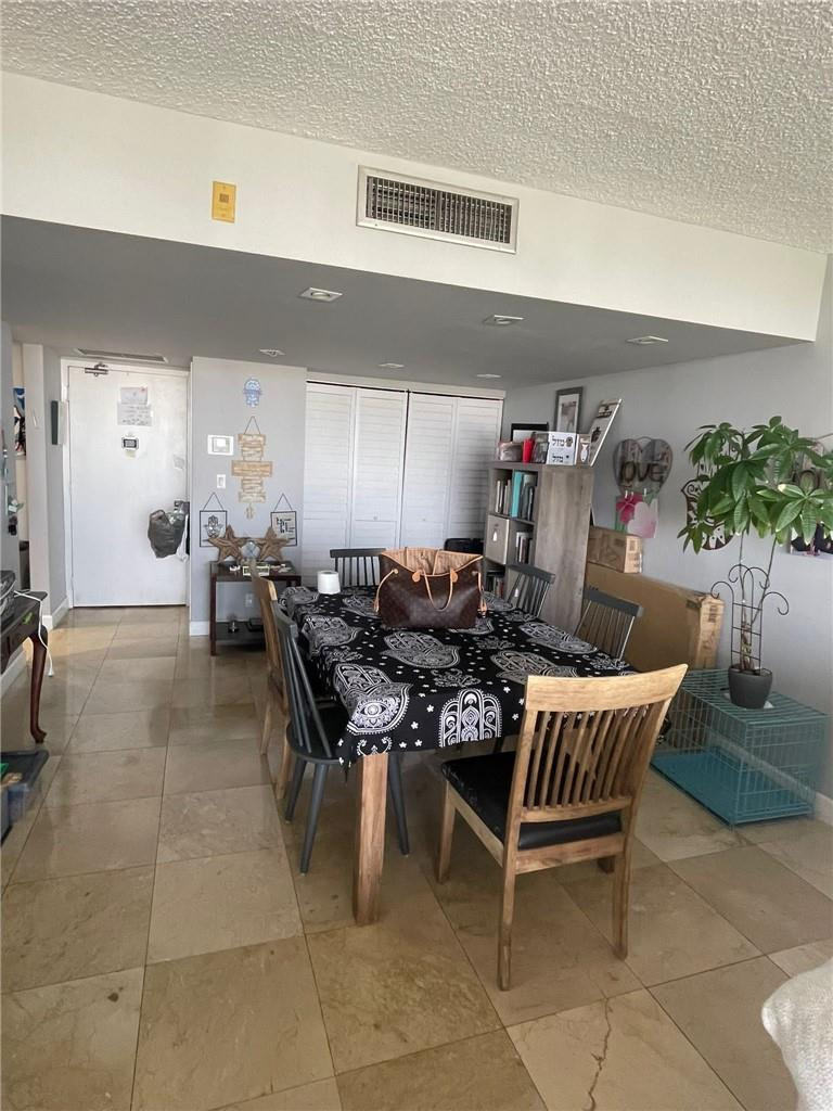 Coronado - Residential