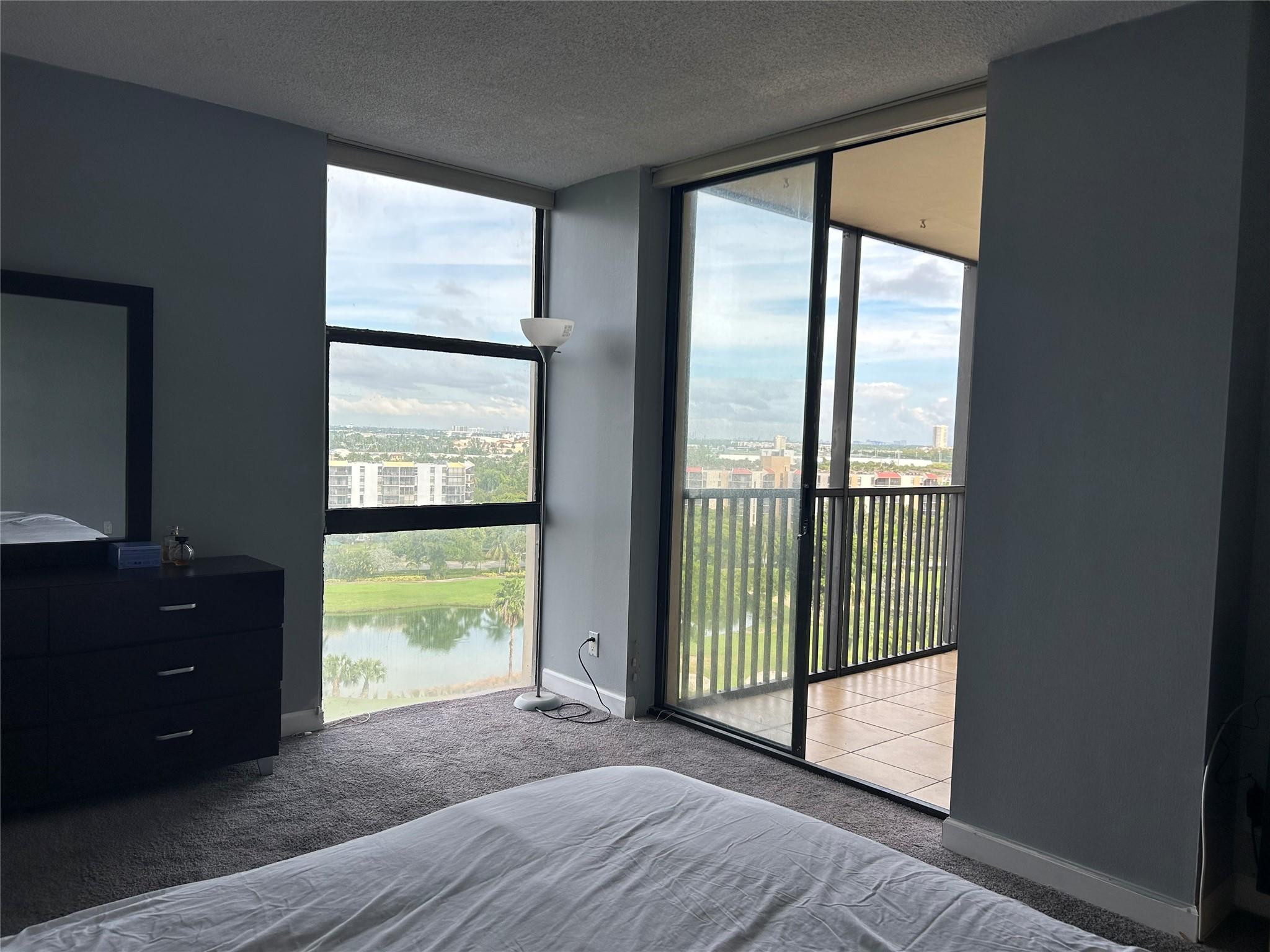 Coronado - Residential