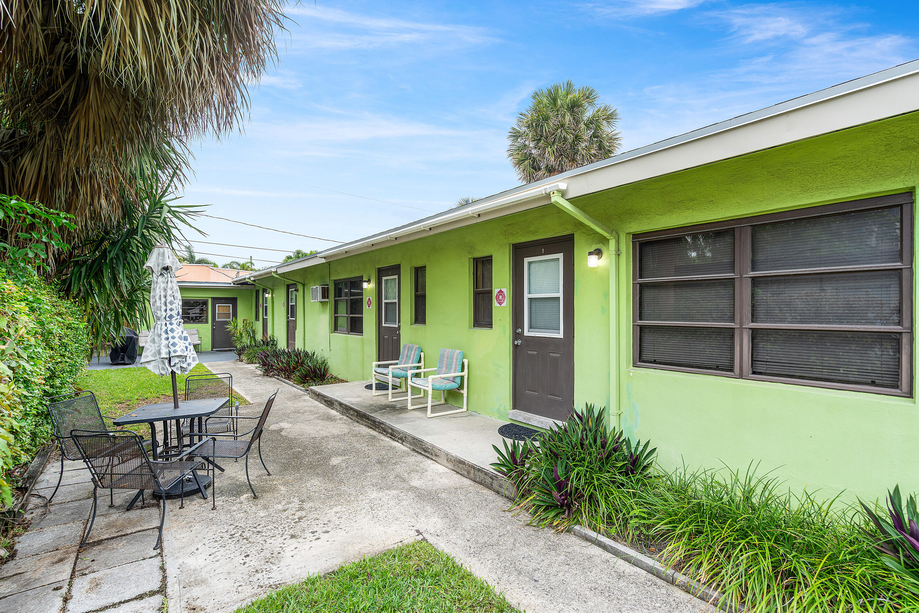 Blount Bros Pompano Beach - Residential Income