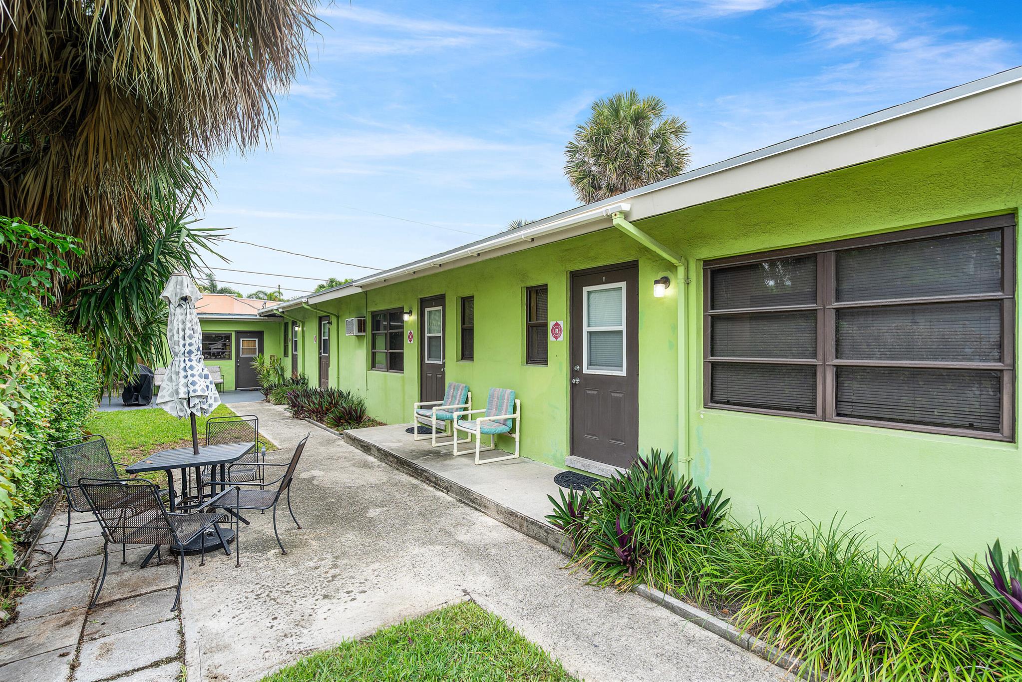 Blount Bros Pompano Beach - Residential Income