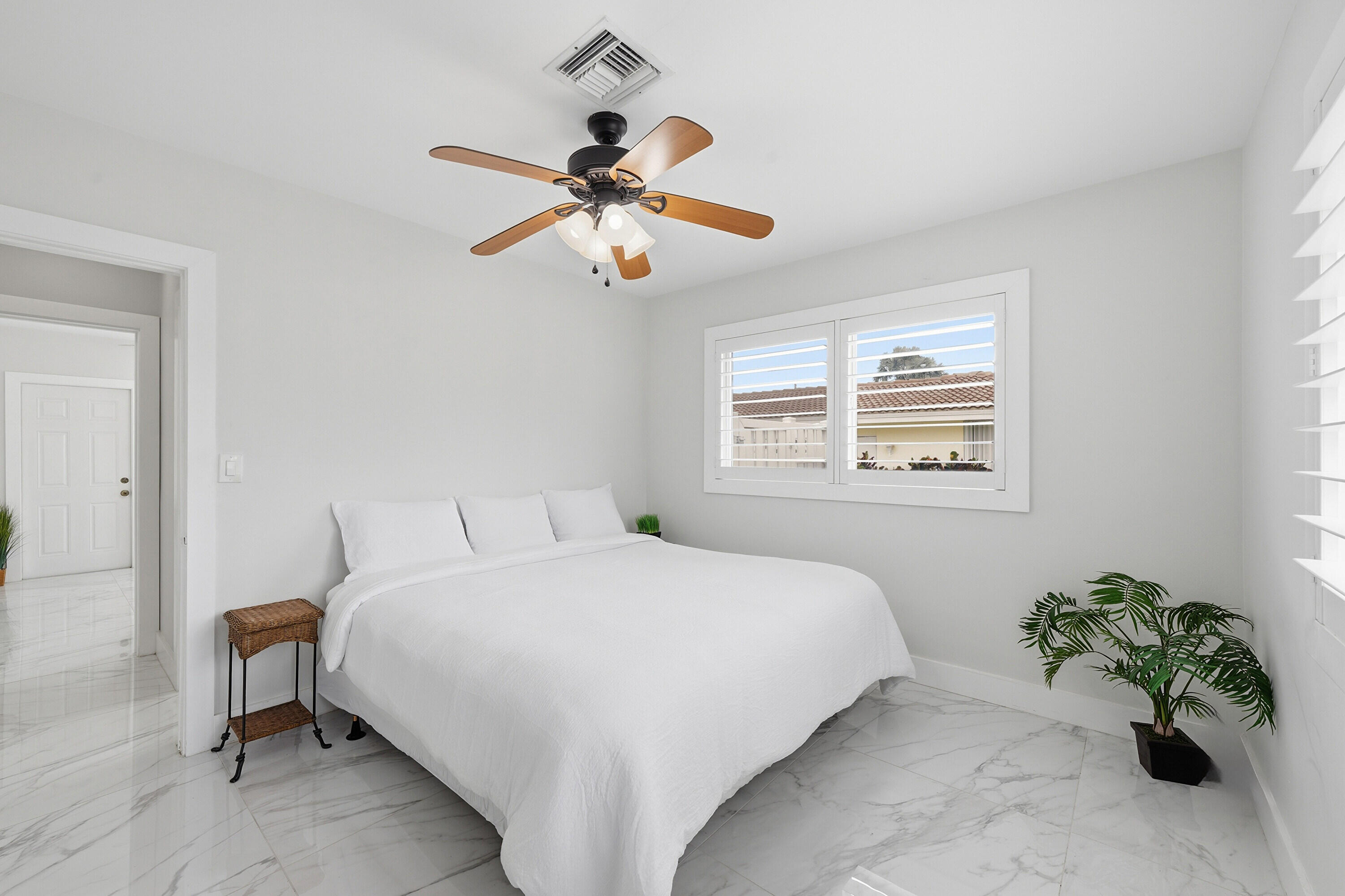 LIGHTHOUSE POINT 5TH SEC - Residential