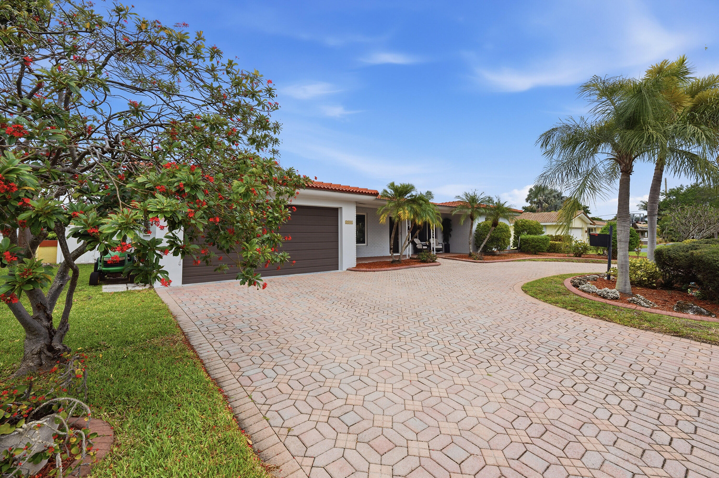 LIGHTHOUSE POINT 5TH SEC - Residential