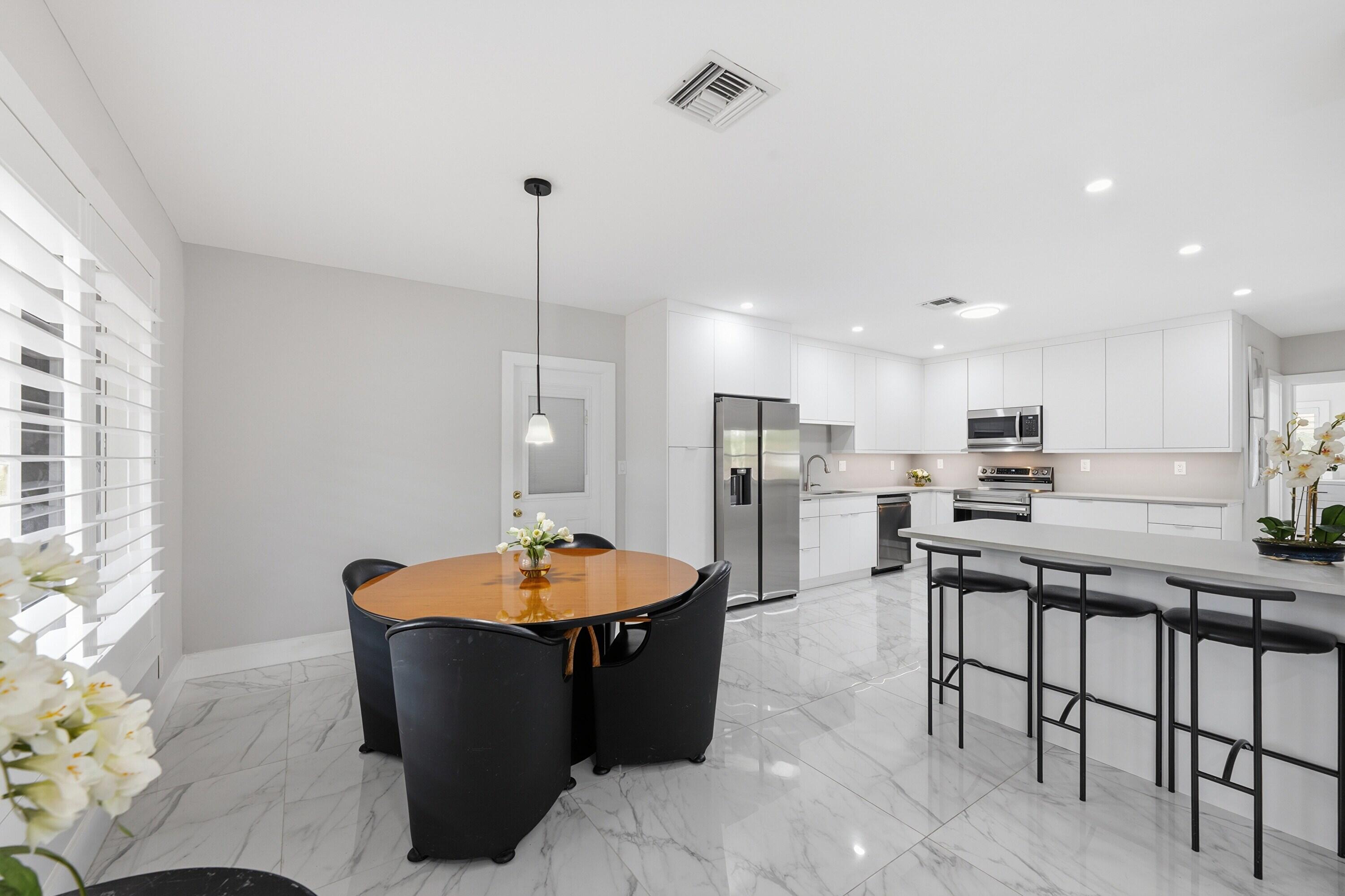 LIGHTHOUSE POINT 5TH SEC - Residential