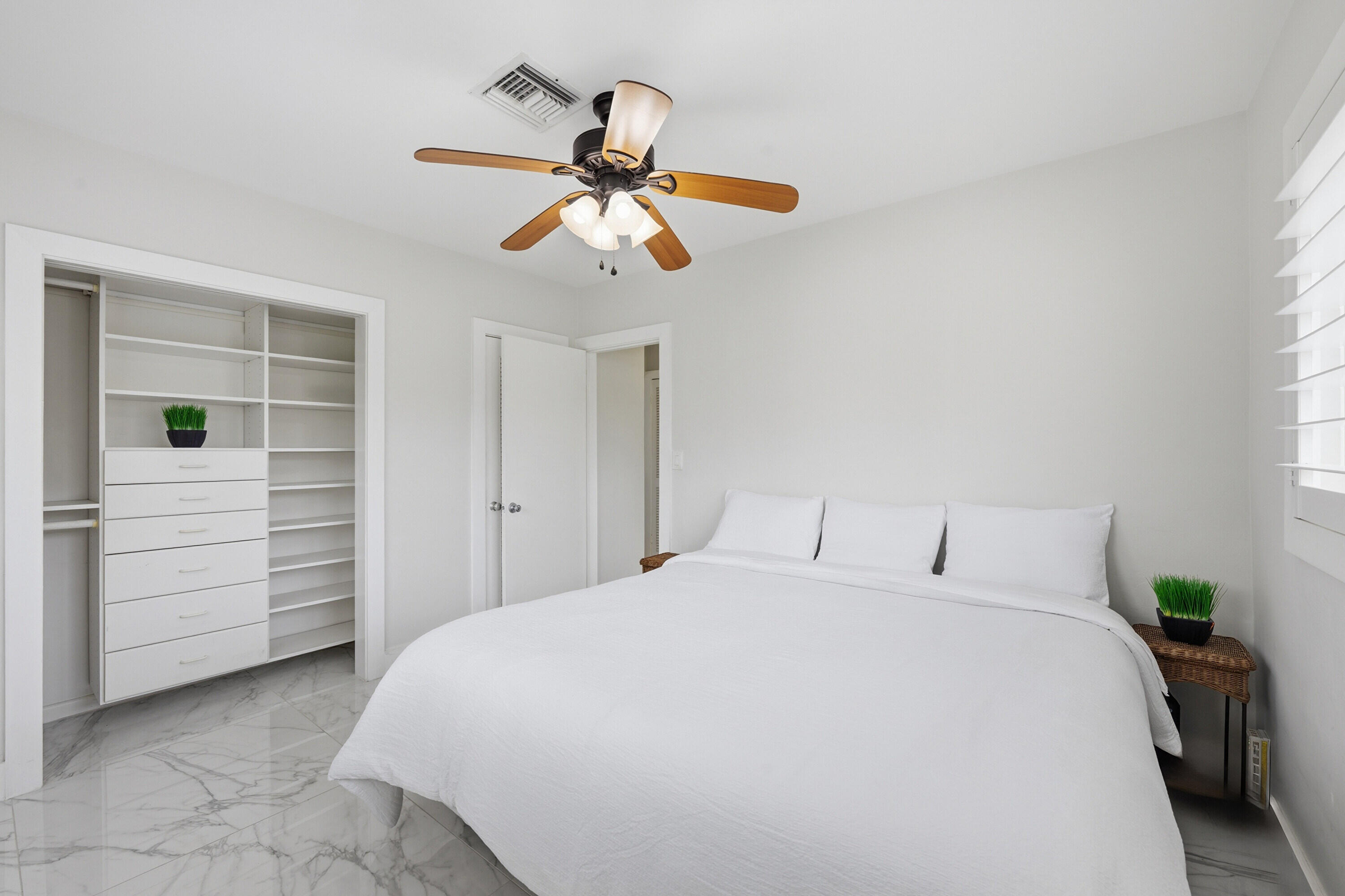 LIGHTHOUSE POINT 5TH SEC - Residential