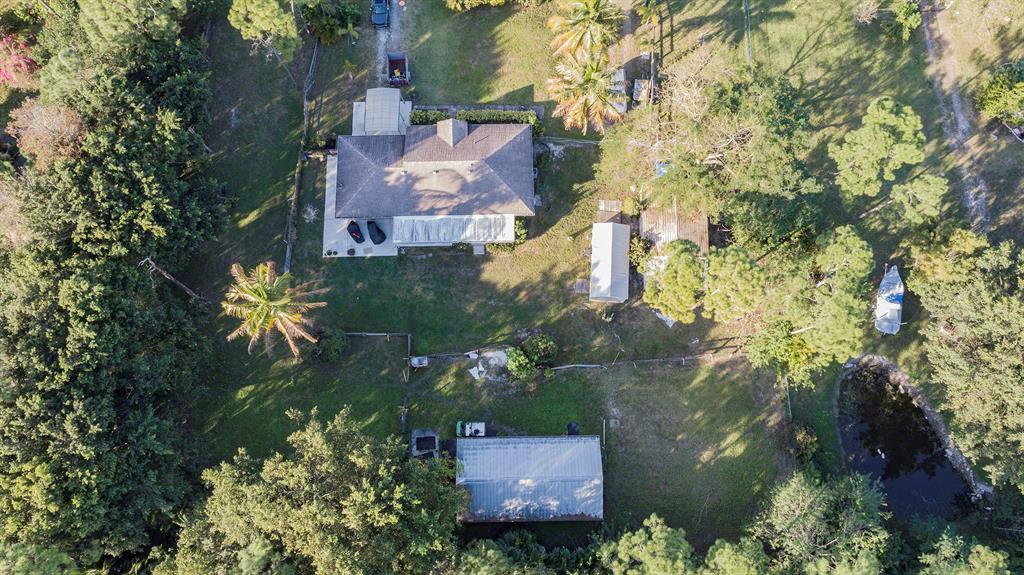 LOXAHATCHEE ACREAGE - Residential