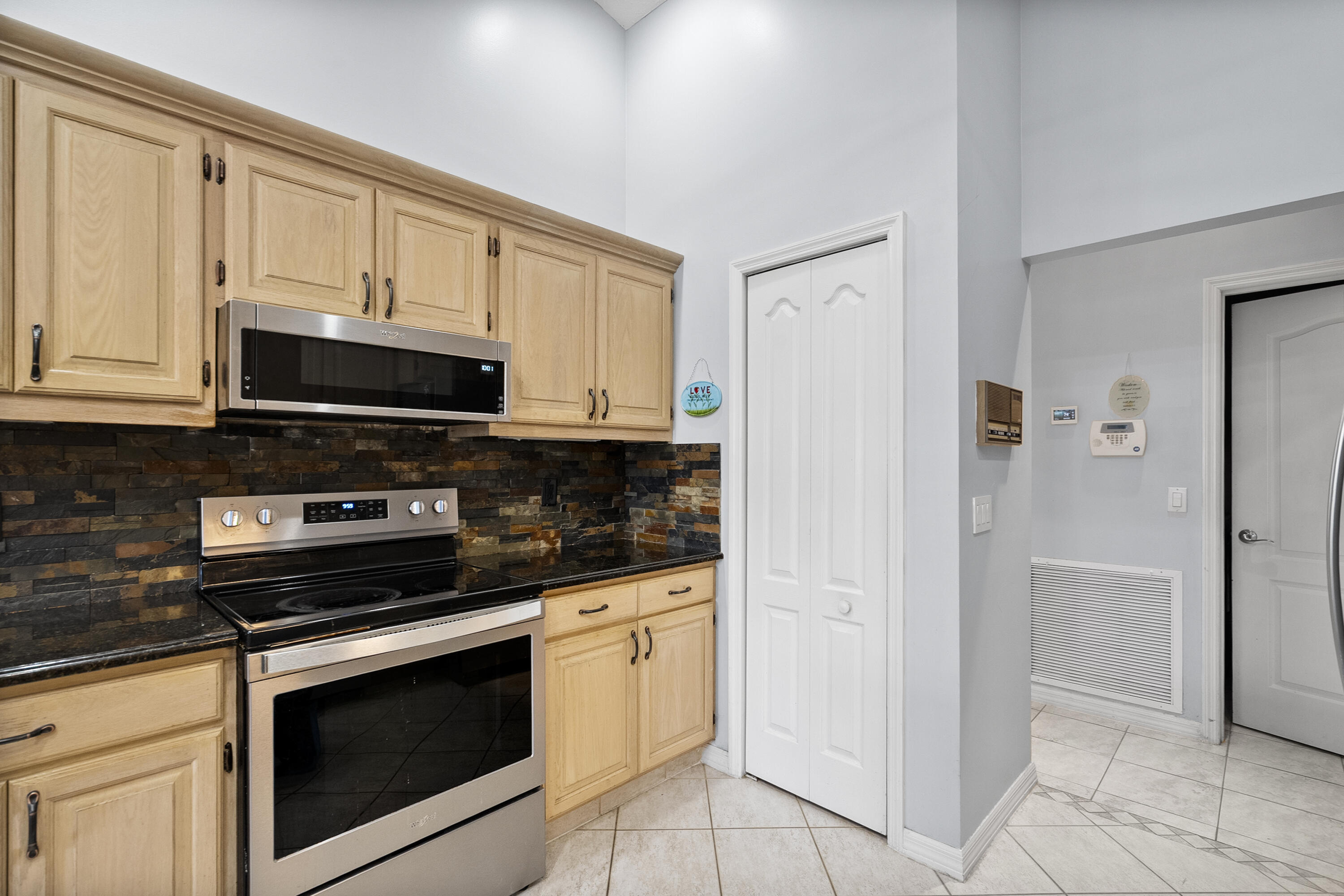 PORT ST LUCIE SECTION 13 - Residential