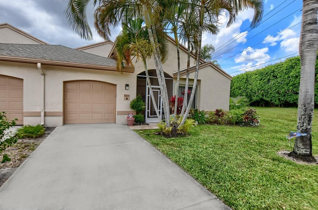 Photo of 9705 Boca Gardens Circle N #B, Boca Raton, FL 33496 (MLS # R10794358)