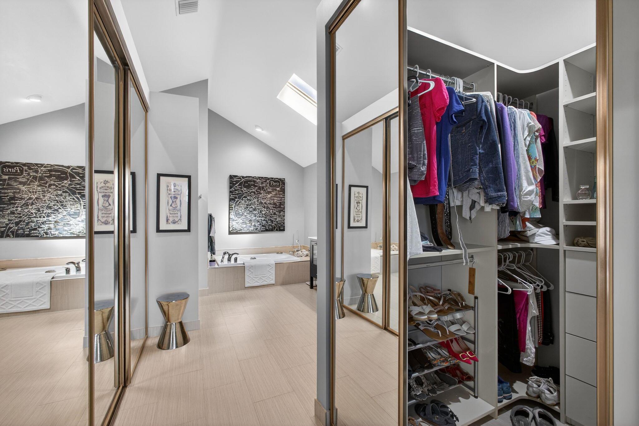 SARATOGA BAY - Residential