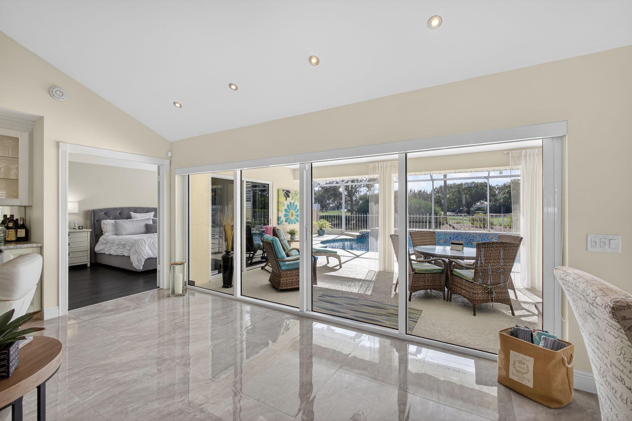 SARATOGA BAY - Residential