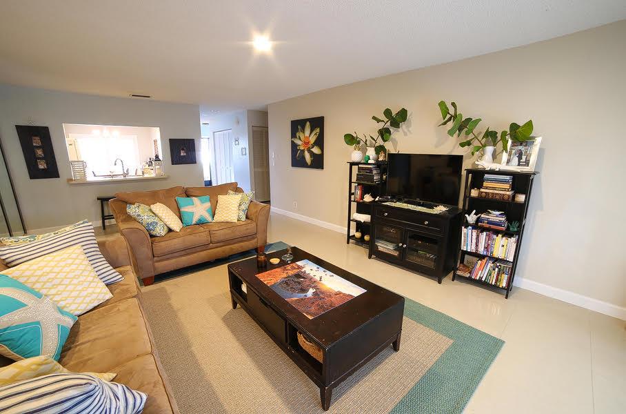 LAKES OF SHERBROOKE - Residential