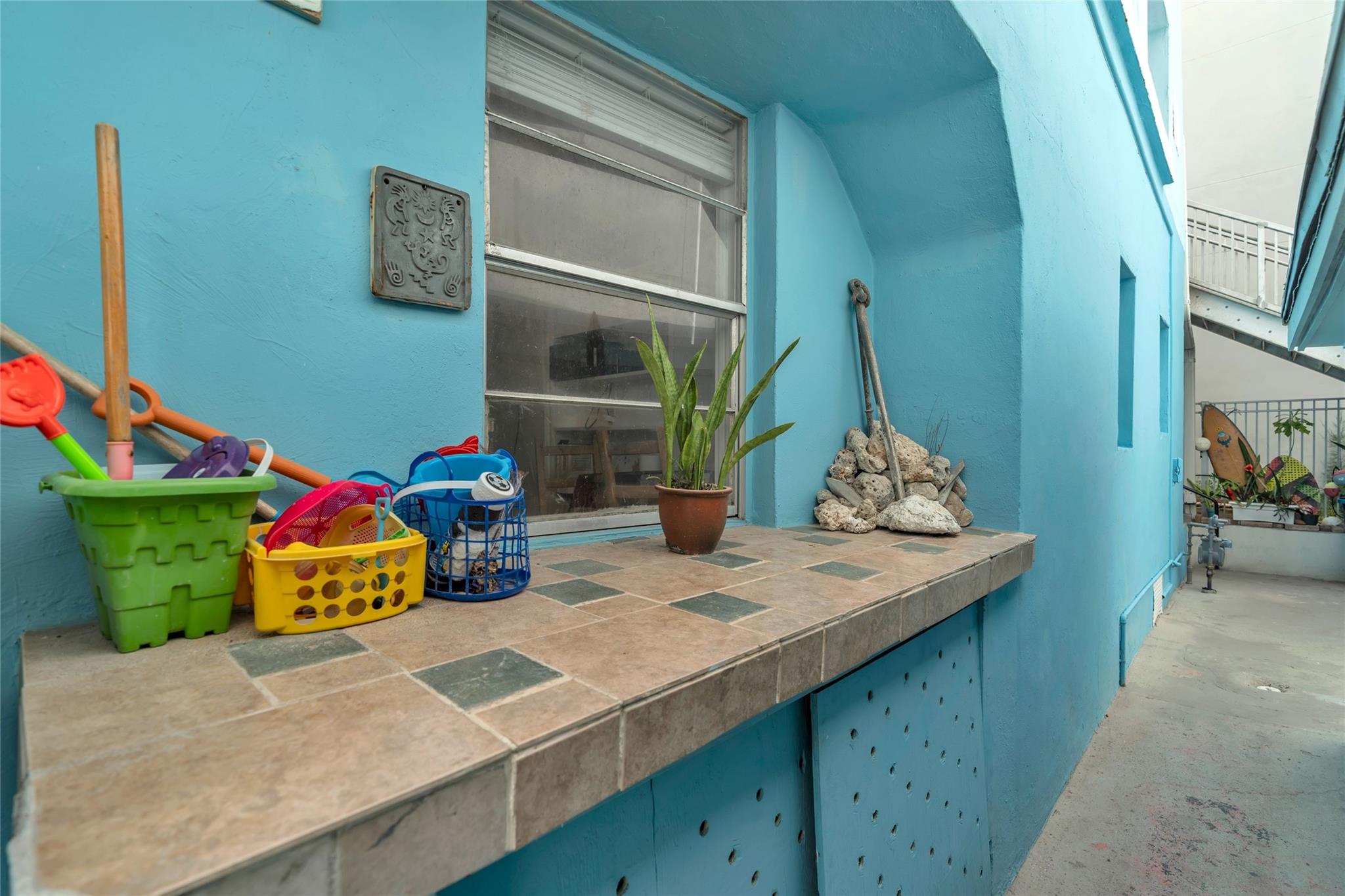 Hollywood Beach 1-27 B - Residential Lease