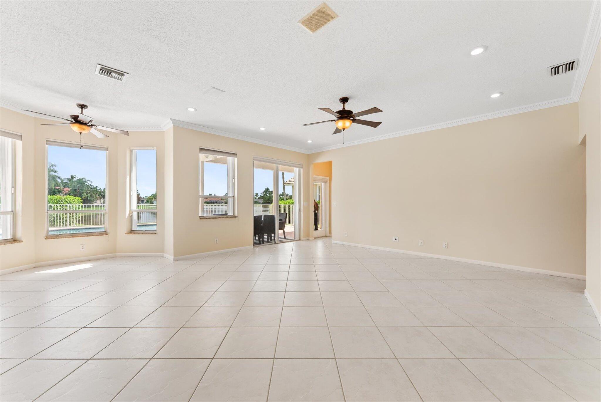 BOCA FALLS PAR Q - Residential Lease