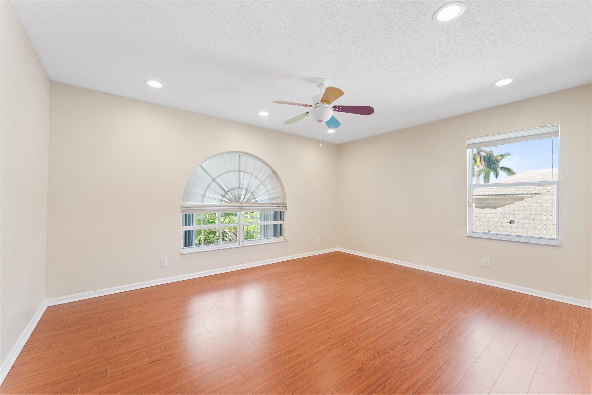 BOCA FALLS PAR Q - Residential Lease